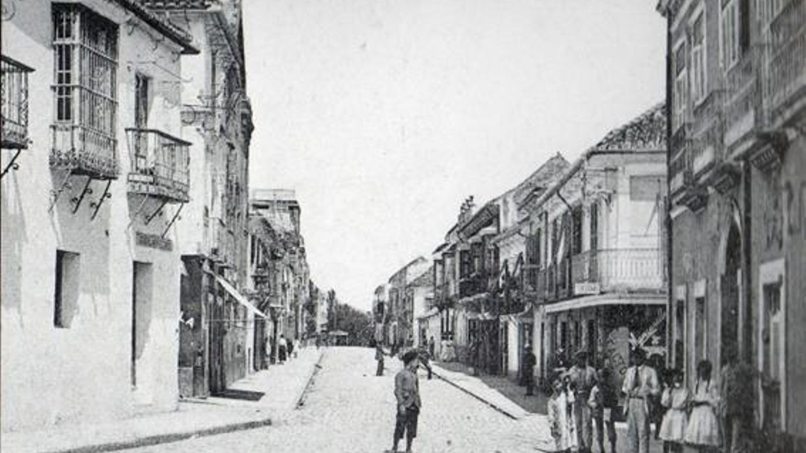 Calle Regino Martínez Calle Regino Martínez