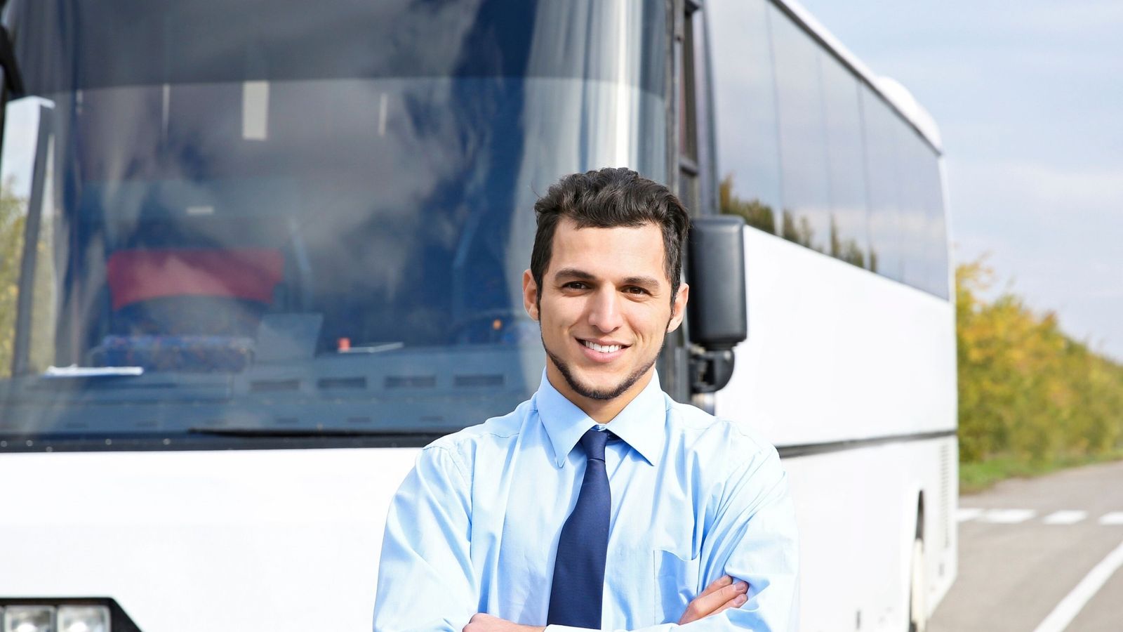 Un conductor de autobús escolar en Sevilla.