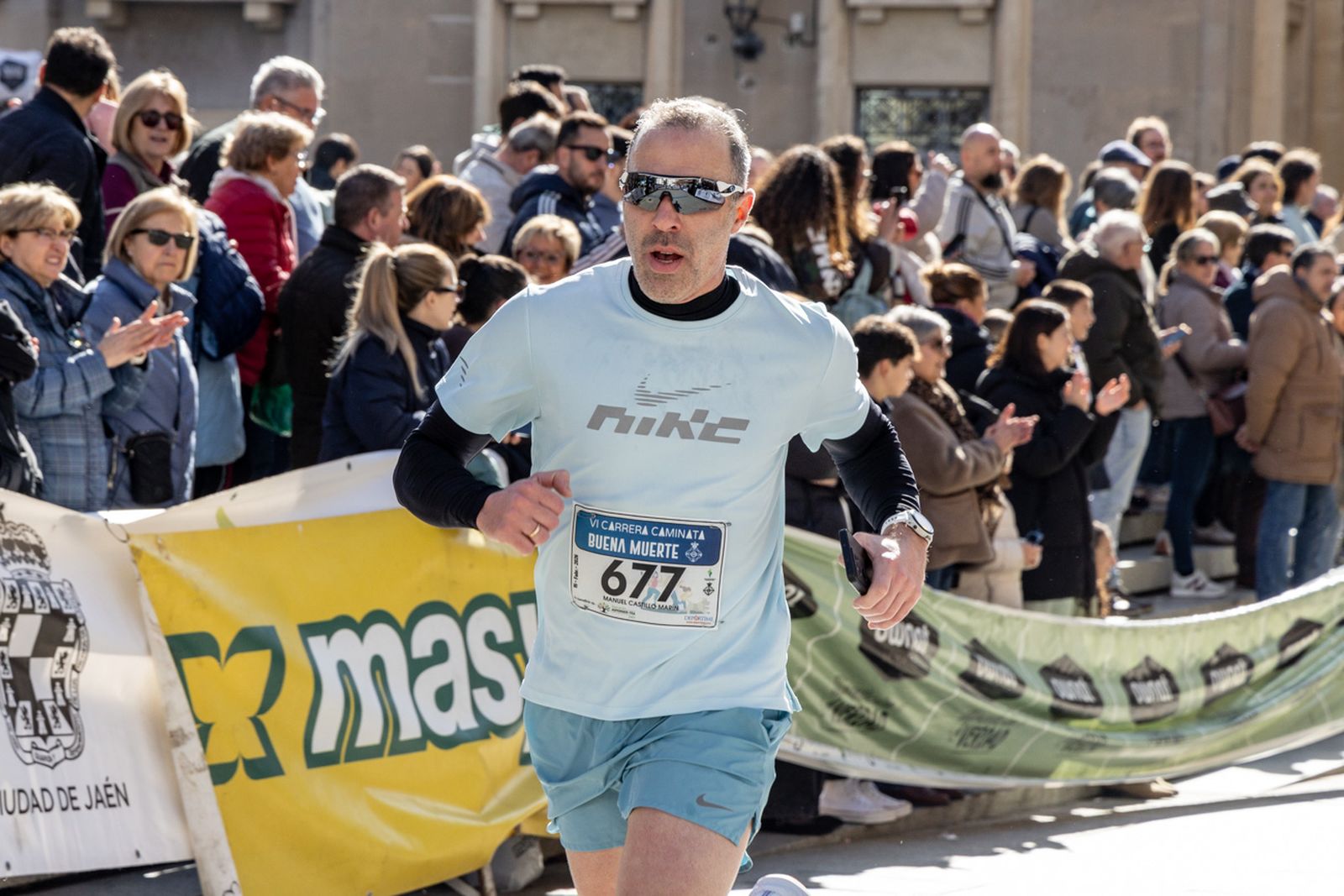 En imágenes: deporte y solidaridad se dan la mano en la VI Carrera-Caminata de la Hermandad de la Buena Muerte (1)