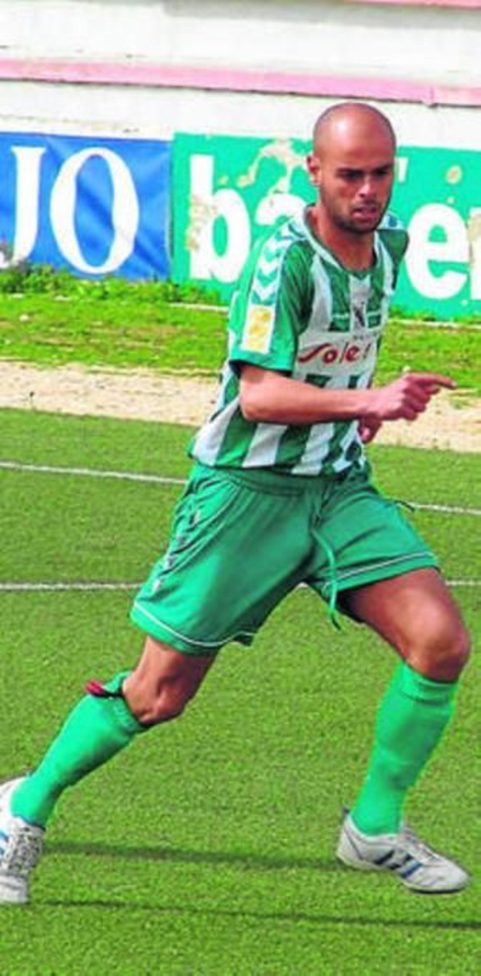 Cambembo estará en el banquillo.