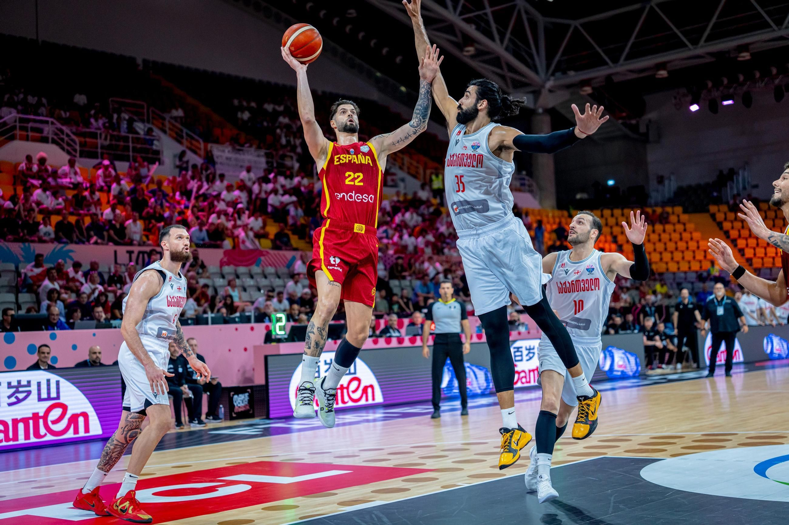 Las fotos del Georgia - España de baloncesto
