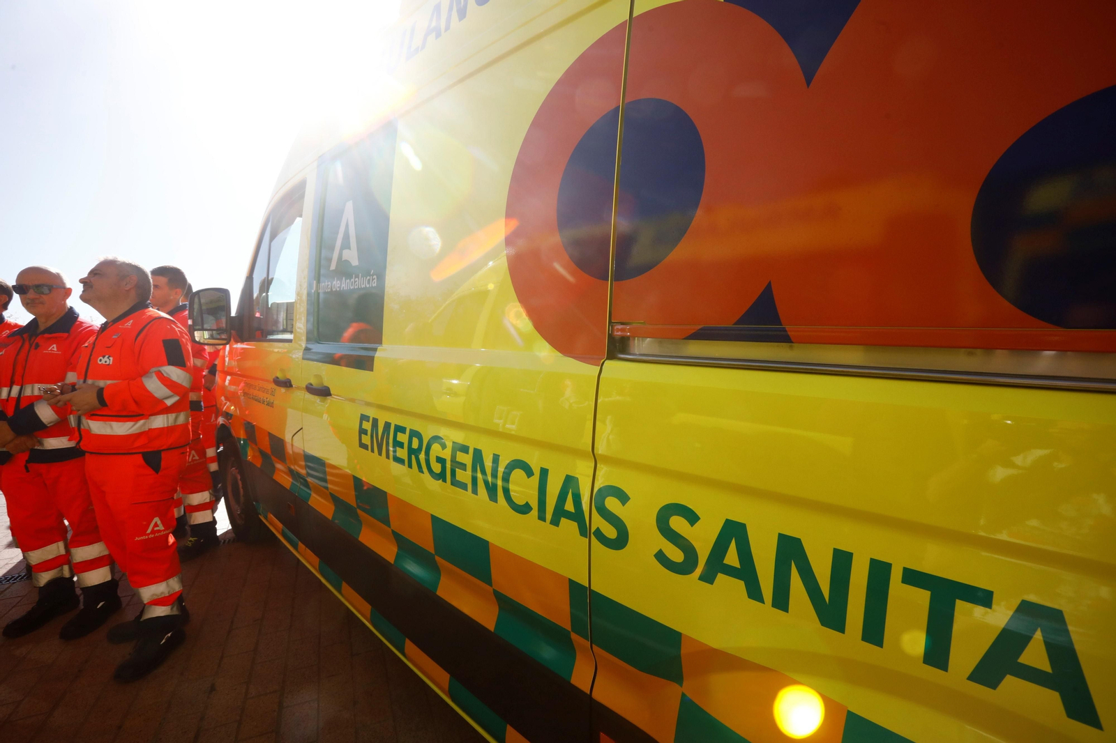 Así son las nuevas ambulancias 4x4 que el 061 ha presentado en Córdoba, en imágenes