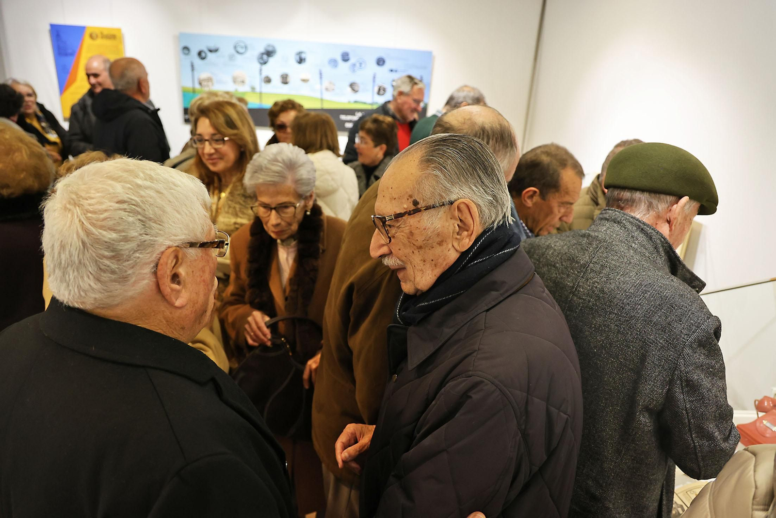 Imágenes de la inauguración de la exposición 'La Telefonía en Huelva'