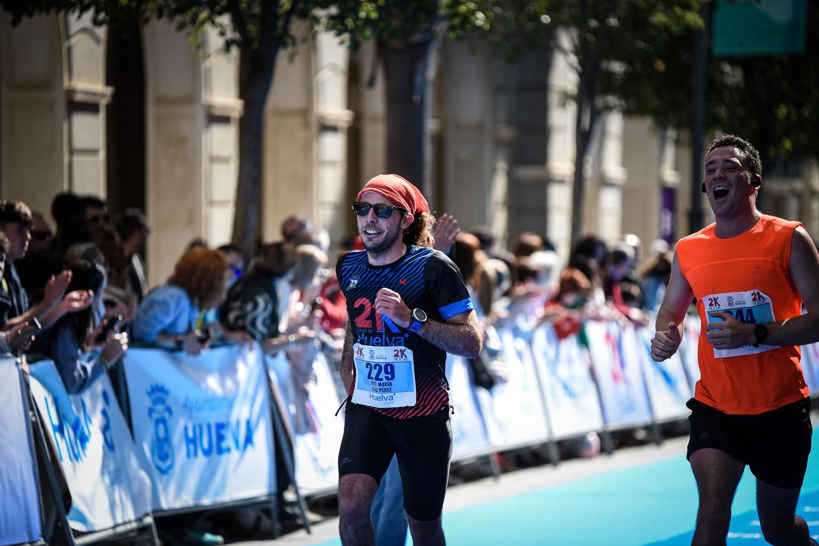 Imágenes de la carrera 21K en Huelva
