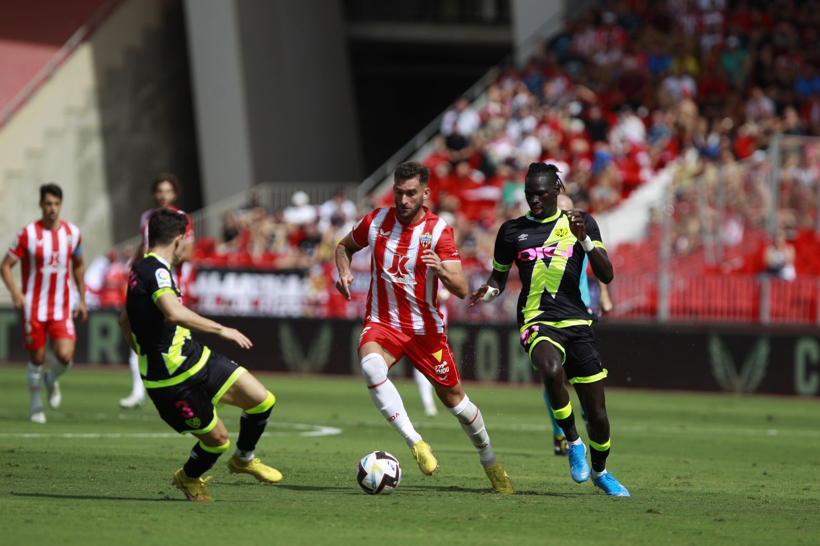 Imágenes de la U.D. Almería-Rayo Vallecano