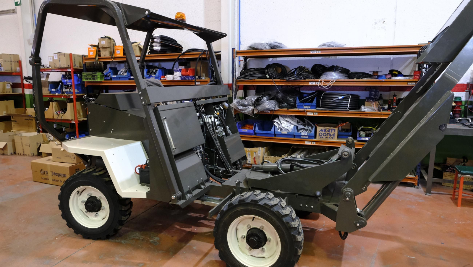 Un recorrido en imágenes por Piquersa, 25 años de maquinaria almeriense