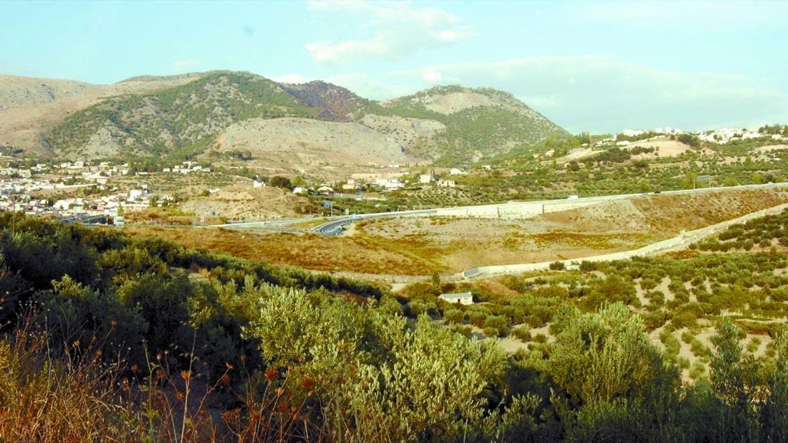 Dos de las vías que en su día propuso la Junta en su día se unían a la A-92 en Víznar Dos de las vías que en su día propuso la Junta en su día se unían a la A-92 en Víznar