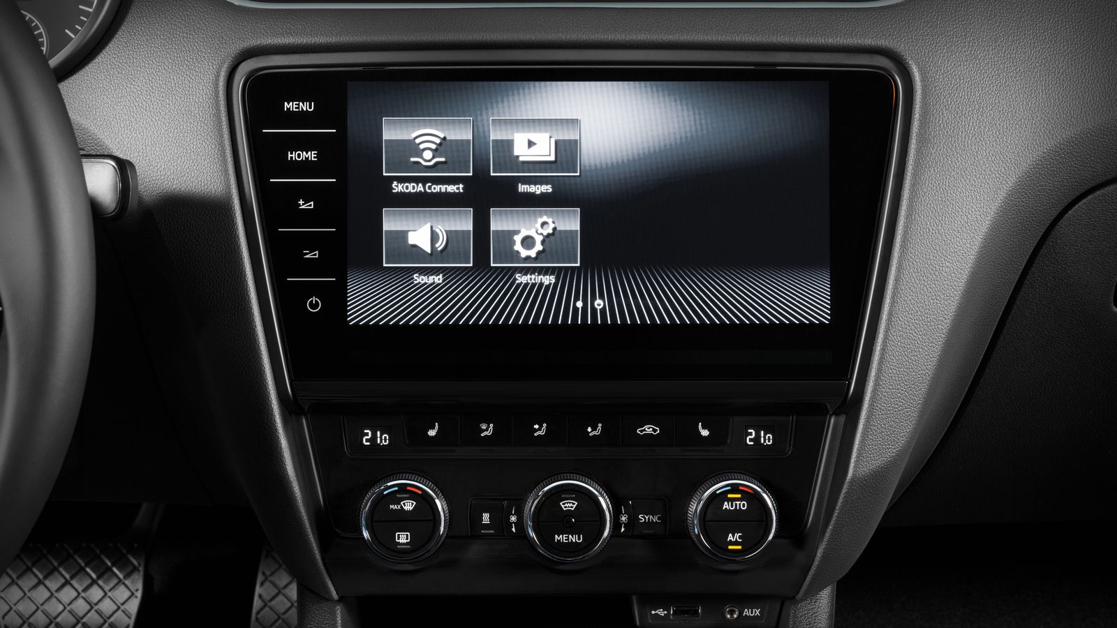 La pantalla tiene menos botones y puede ser de hasta 9,2 pulgadas.