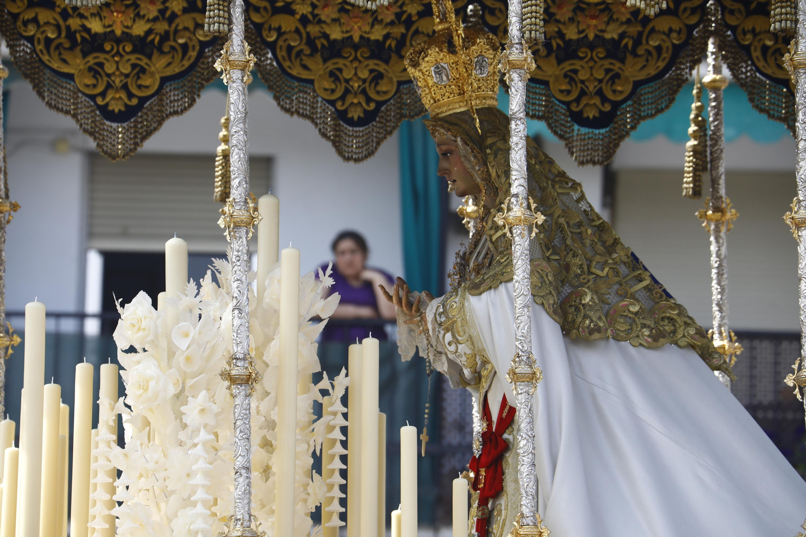 Lunes Santo en Córdoba: La procesión de la Merced, en imágenes