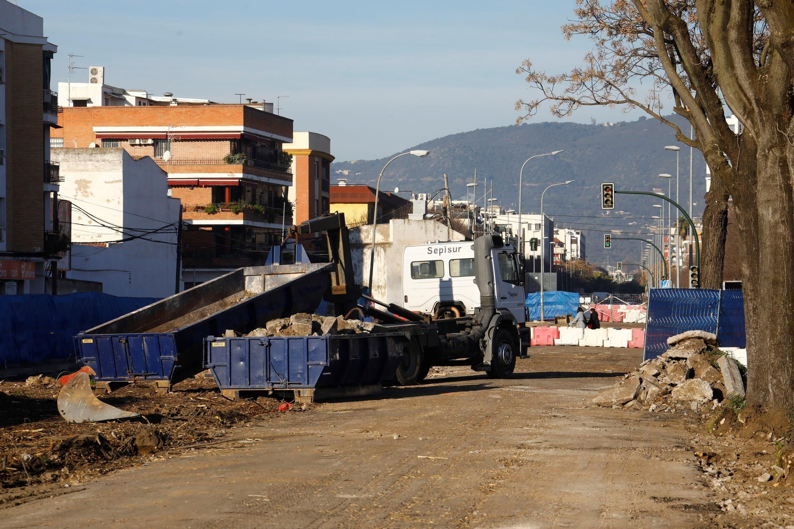 Las obras de la carretera de Trassierra de Córdoba avanzan a buen ritmo Las obras de la carretera de Trassierra de Córdoba avanzan a buen ritmo