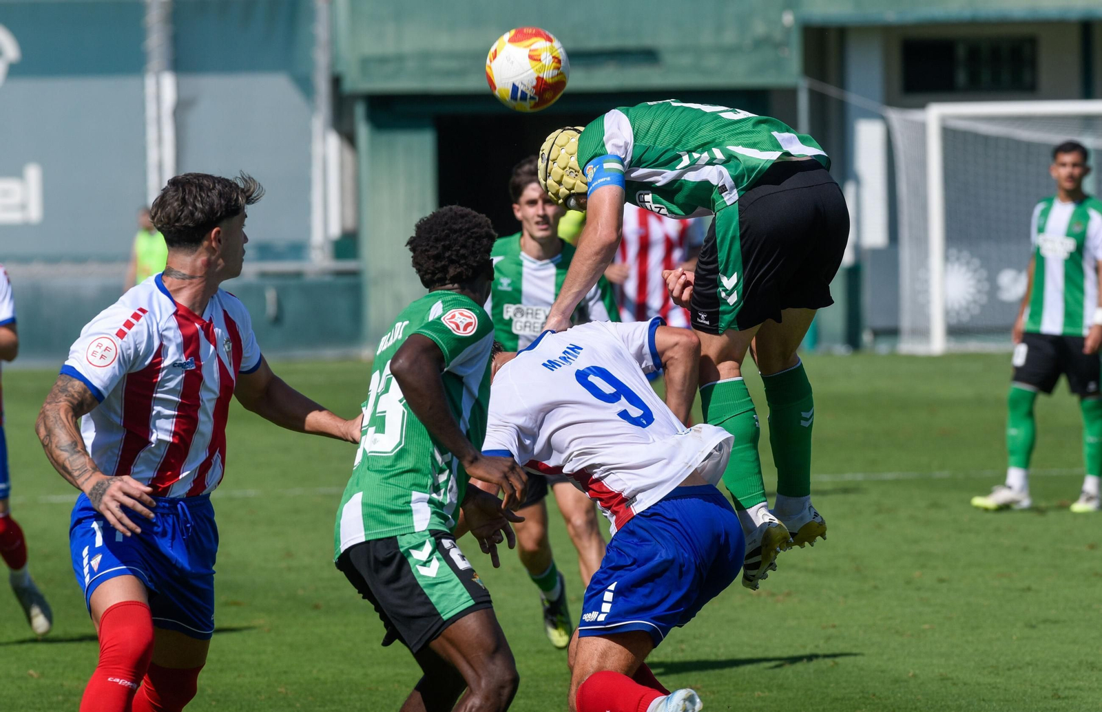 Las mejores fotos del Betis Deportivo - Algeciras CF de Primera Federación
