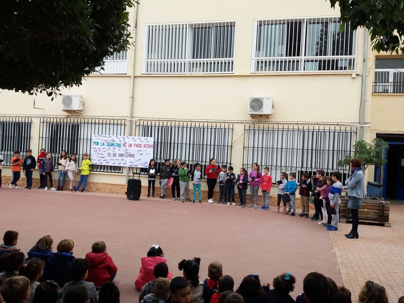 Actividad en el CEIP Álvarez de Sotomayor de Cuevas.