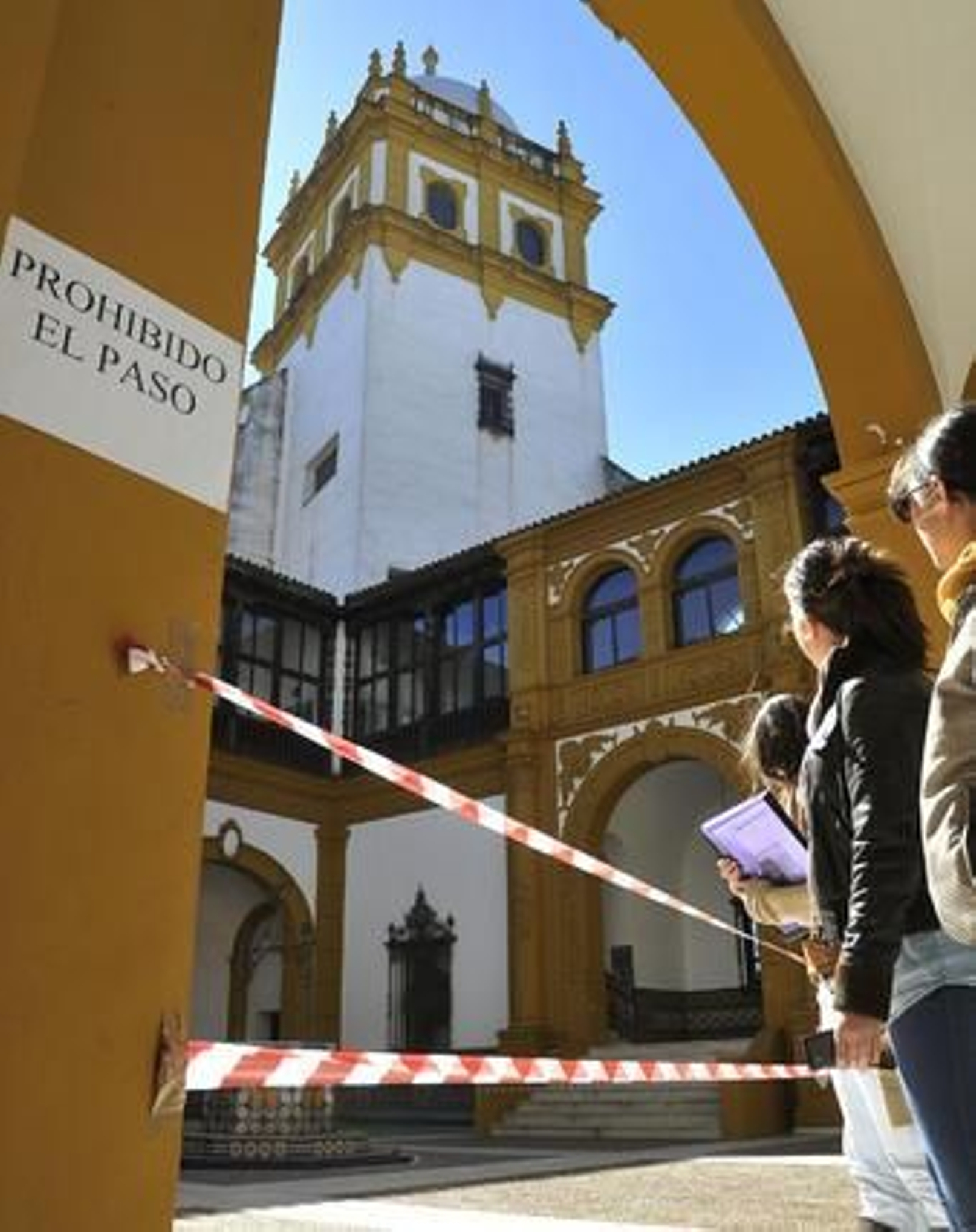 Estado de deterioro en el que se encuentran las instalaciones del Conservatorio de Danza.

Foto: Juan Carlos  Vázquez