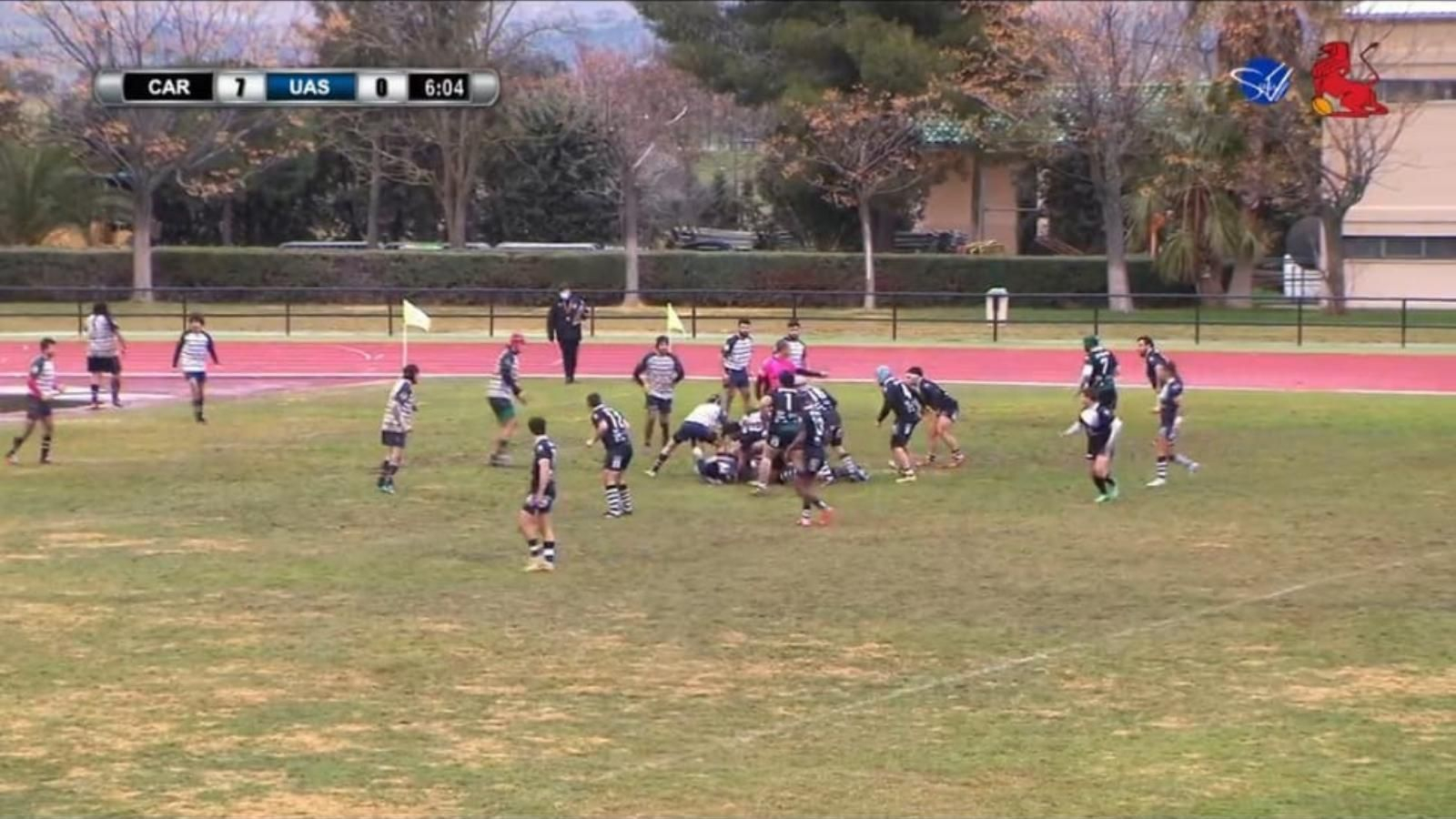 Lance de juego del partido del Mairena Rugby en Cáceres.