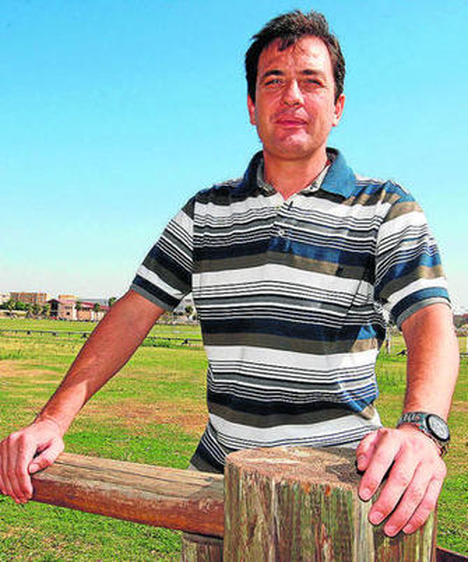 Rondán anunció que darán la baja a Maldonado y Míchel.