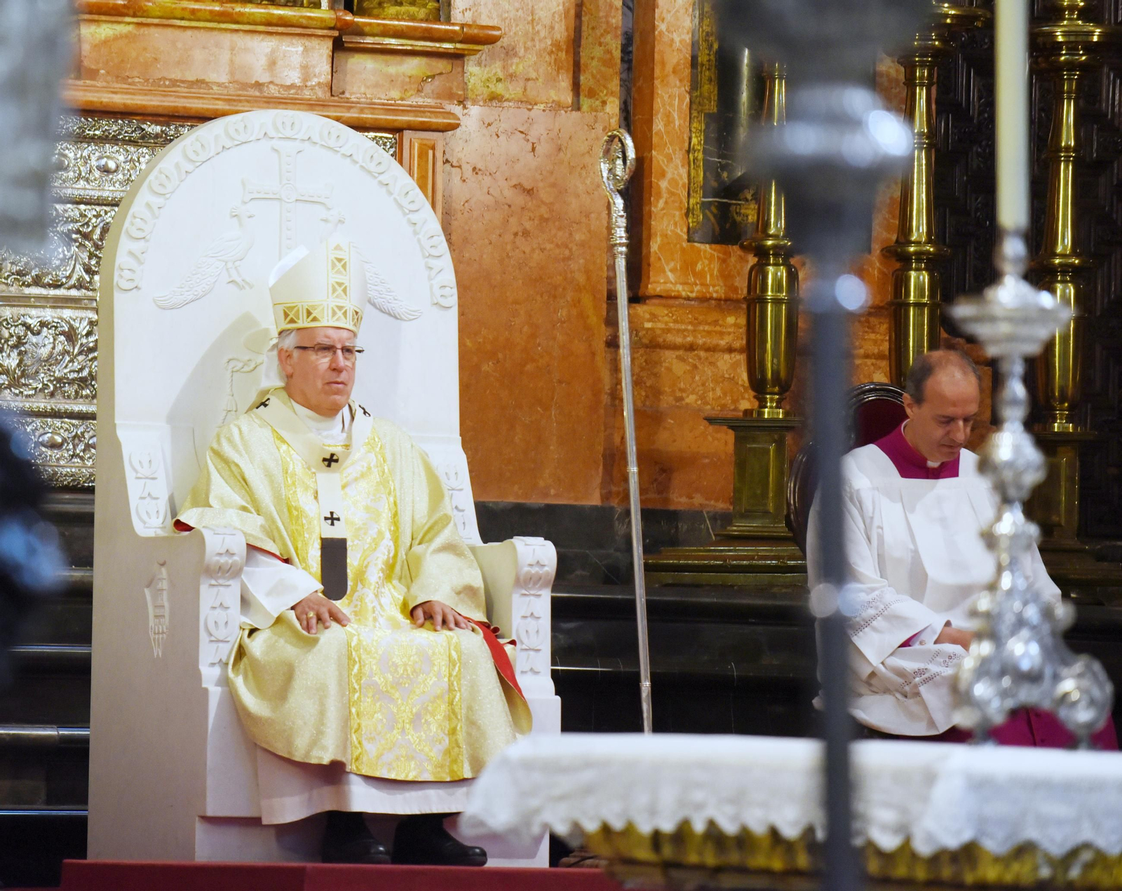 La toma de posesión del nuevo obispo de Córdoba, Jesús Fernández, en imágenes