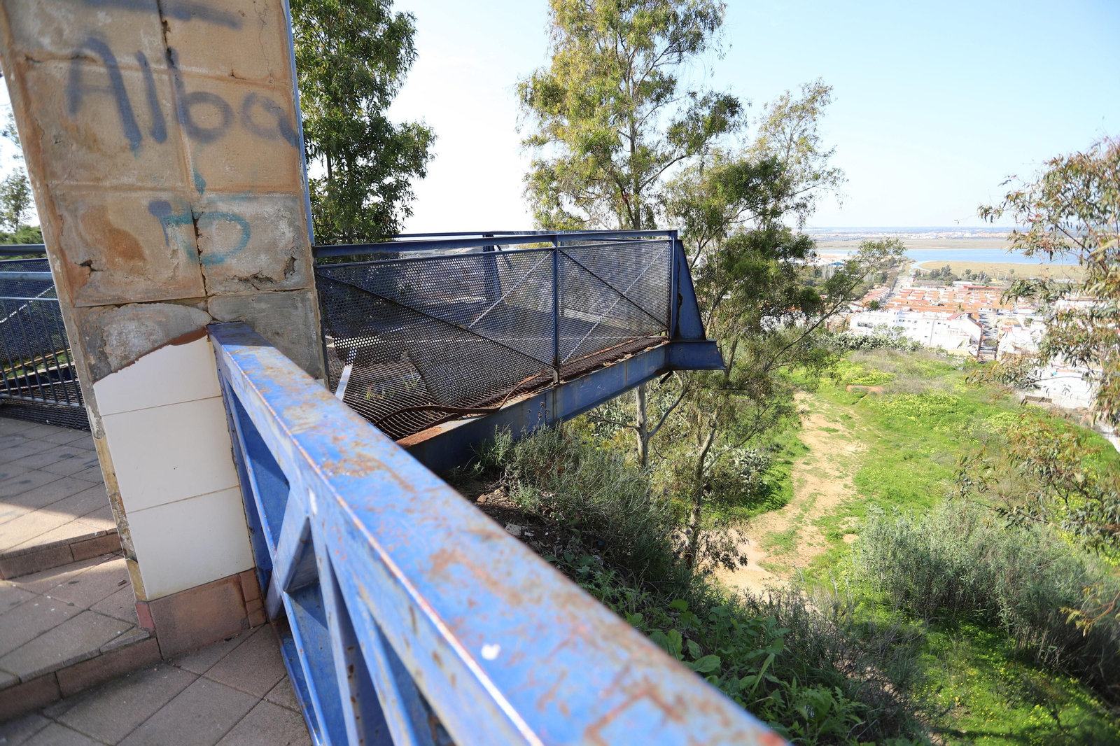 Imágenes del mirador del Conquero, de los cabezos y Fuentevieja