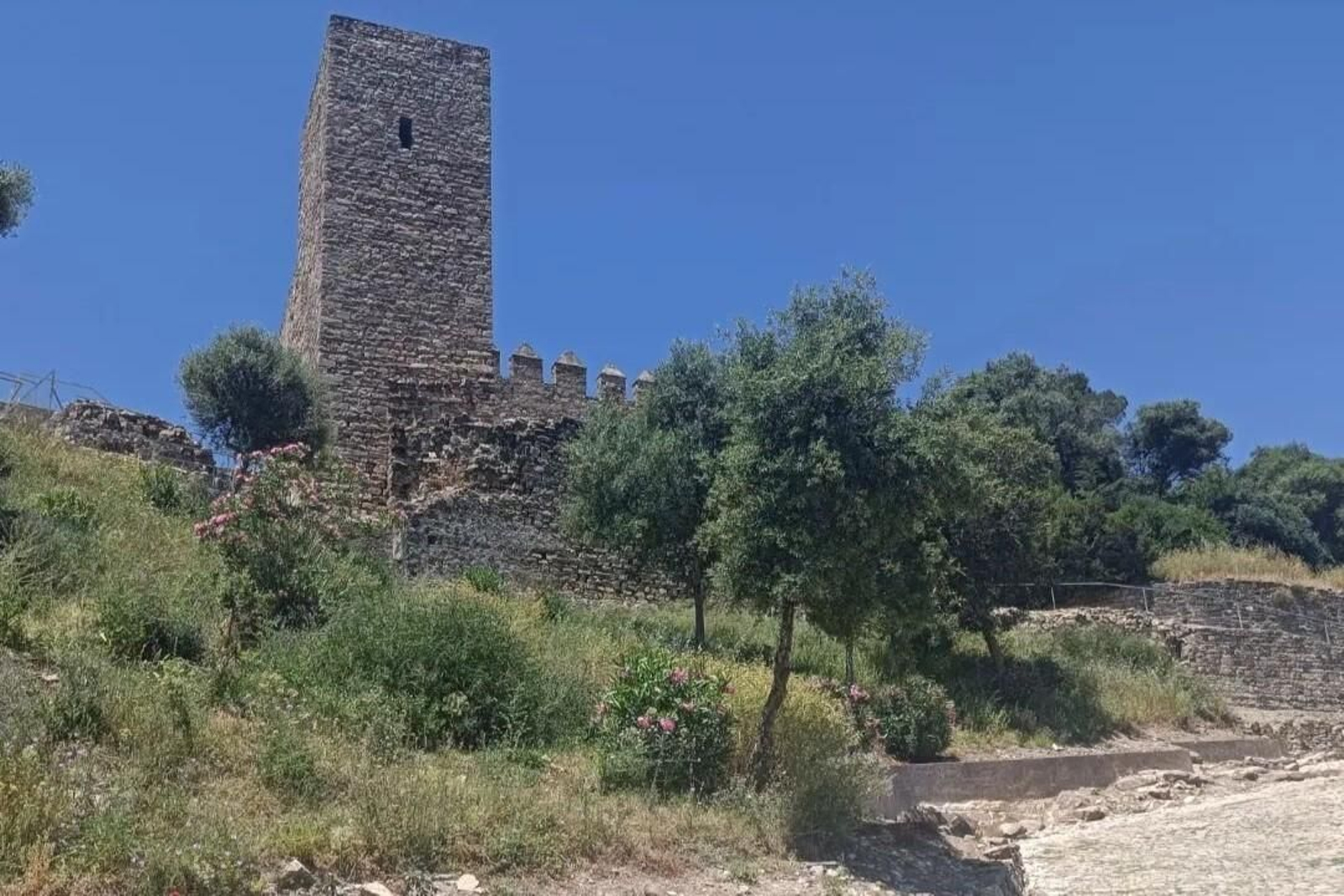 El castillo de Jimena de la Frontera.