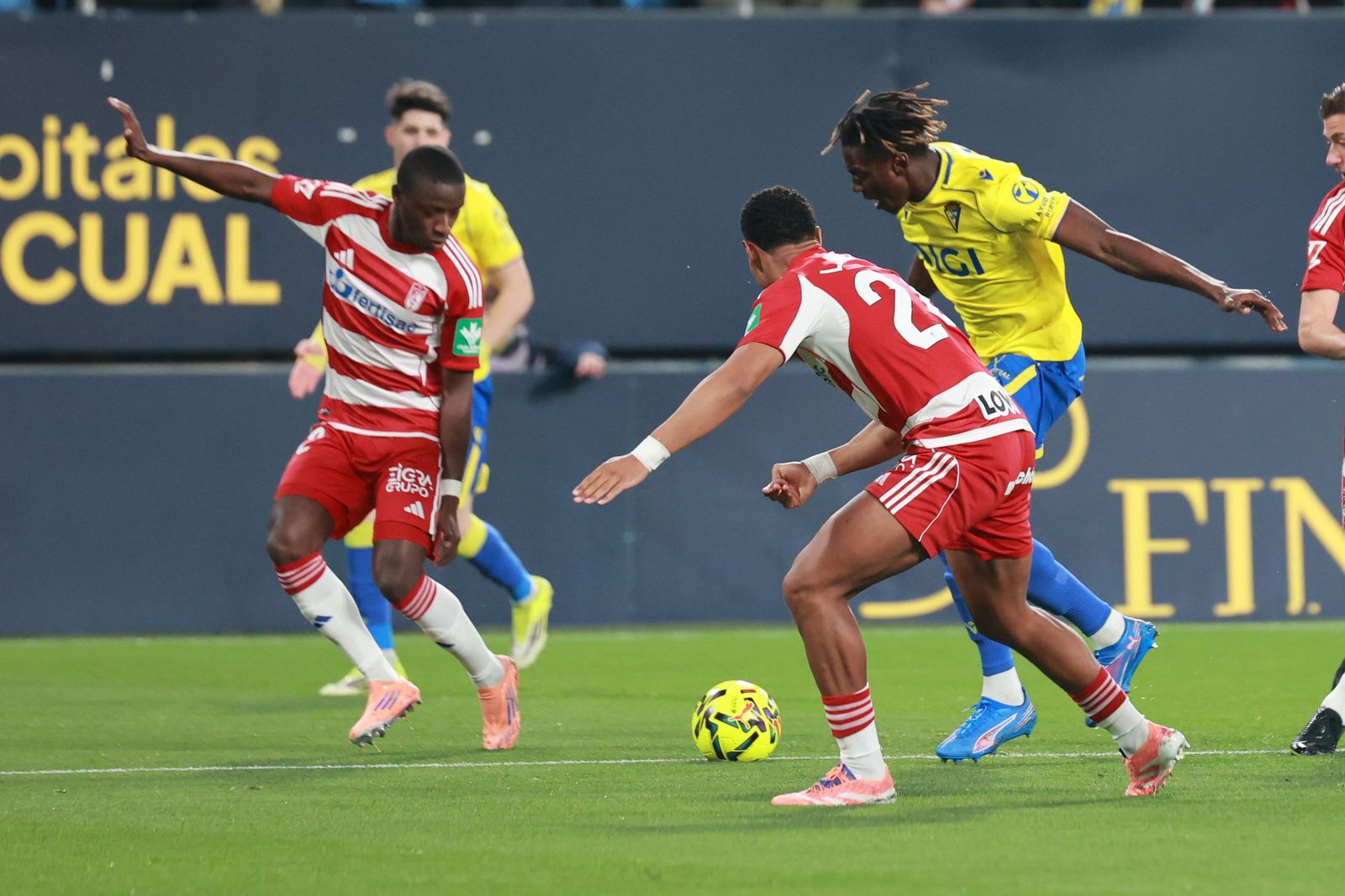 Las imágenes del Cádiz CF-Granada