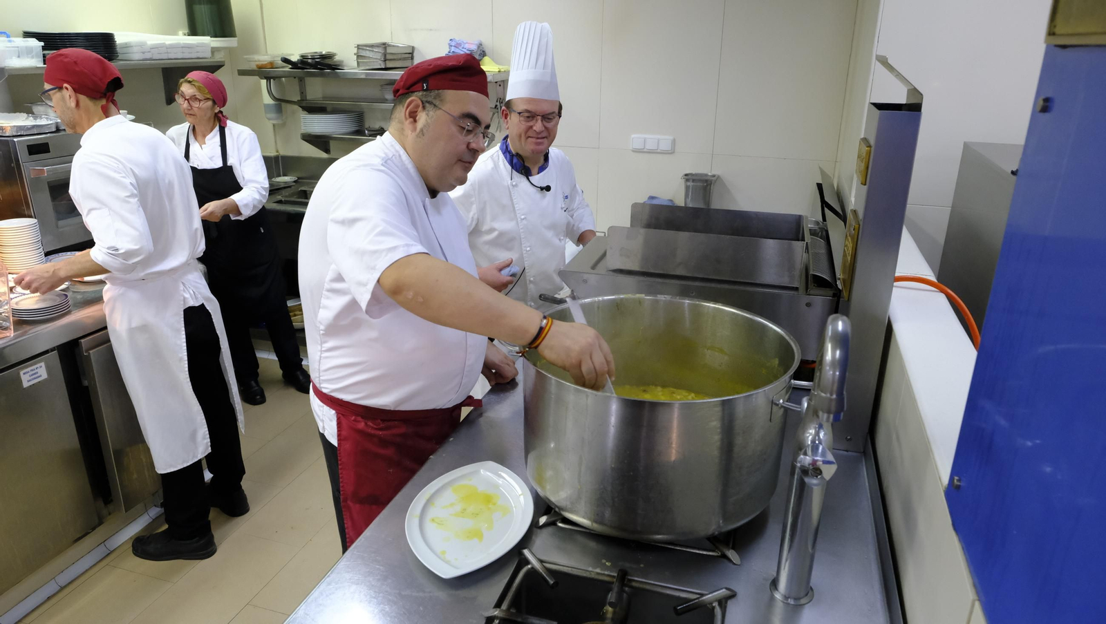 Las imágenes de las Jornadas Gastronómicas El Toro Bravo en la Cocina, en la Terraza Carmona de Vera