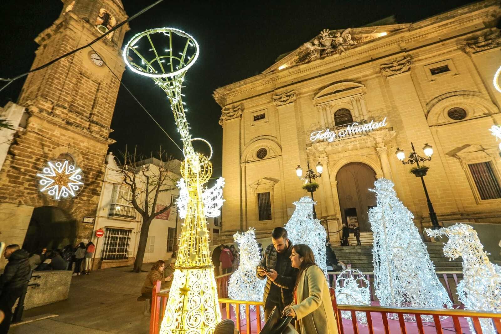 La Plaza Mayor será protagonista en la tarde de este domingo con diversas iniciativas navideñas.