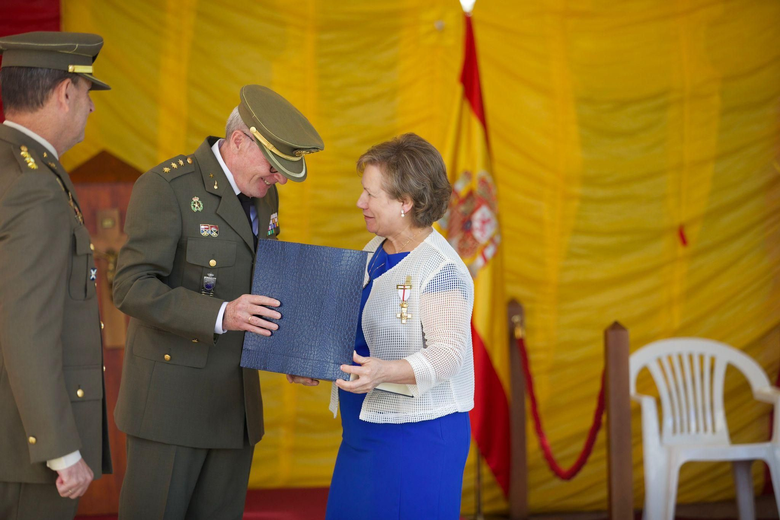 Todas las imágenes de la celebración del trigésimo aniversario de la creación de la Subdelegación de Defensa en Granada