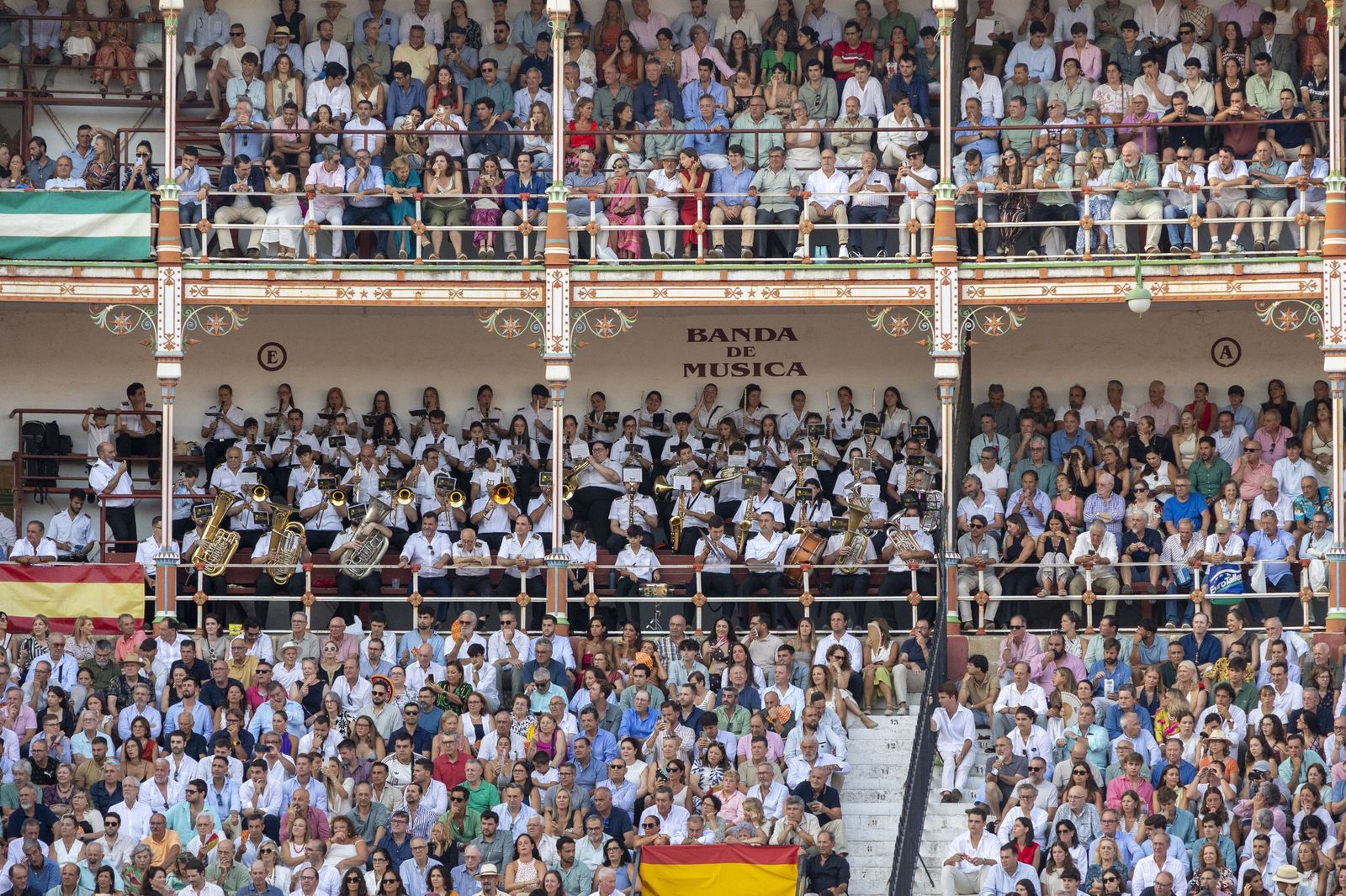 En imágenes, la última corrida de toros del verano en la plaza de El Puerto de Santa María