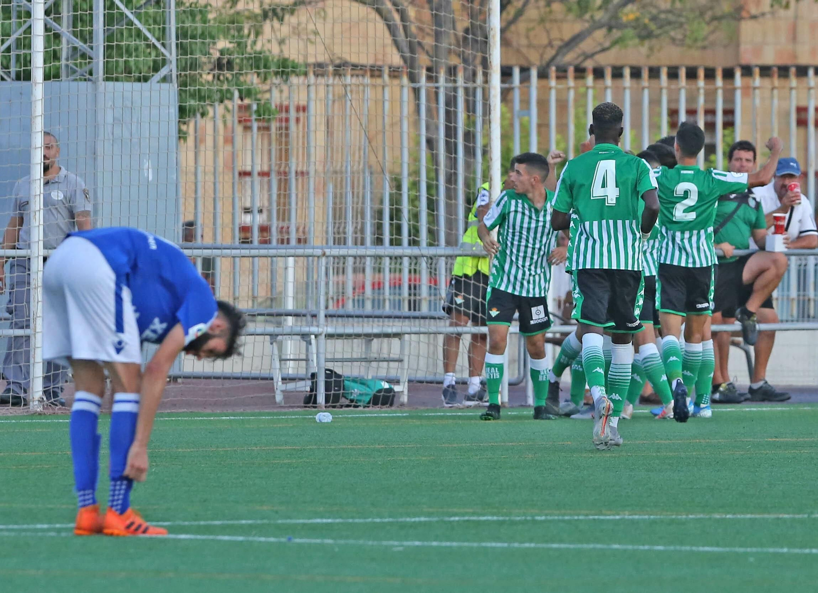 Imágenes del partido entre el Xerez CD. Y el Betis B