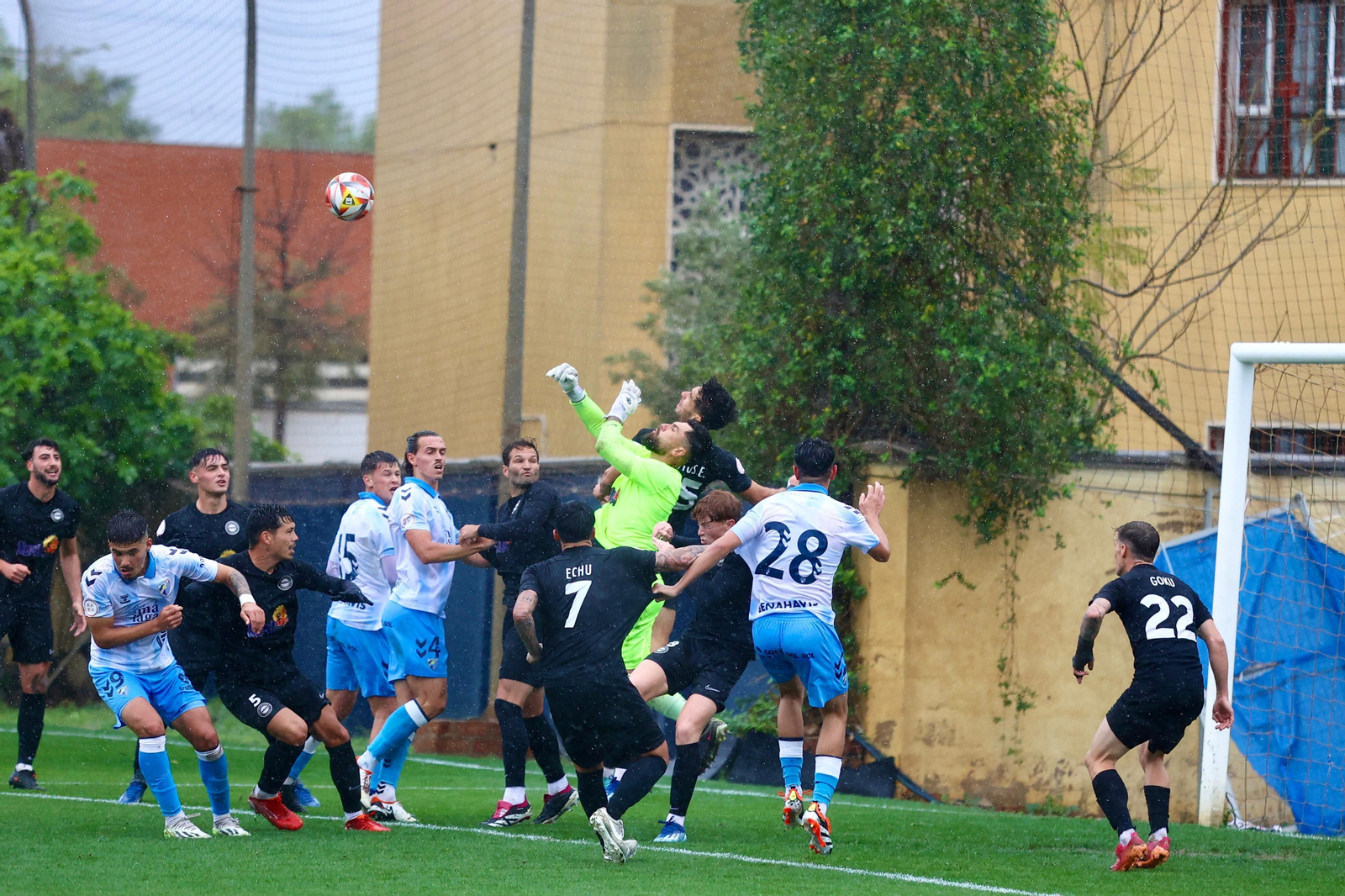 Loren Juarros, presente en el triunfo del Atlético Malagueño ante el Málaga City