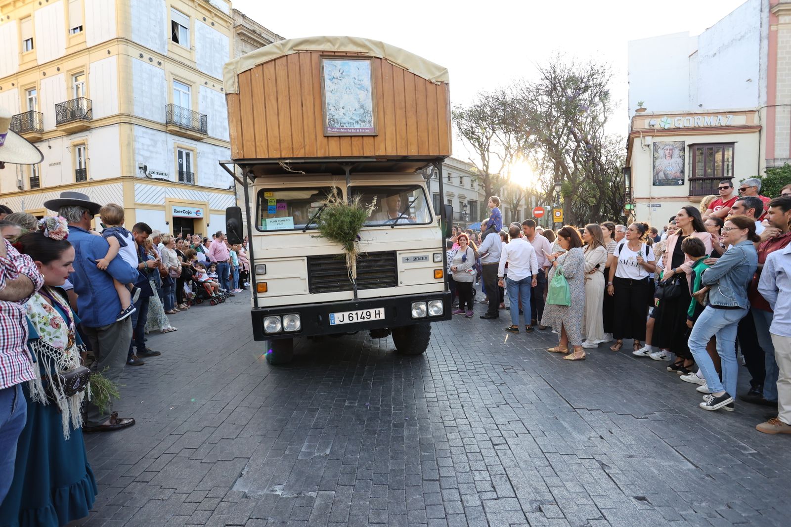 Llegada de la Hermandad del Rocío de Jerez a Santo Domingo
