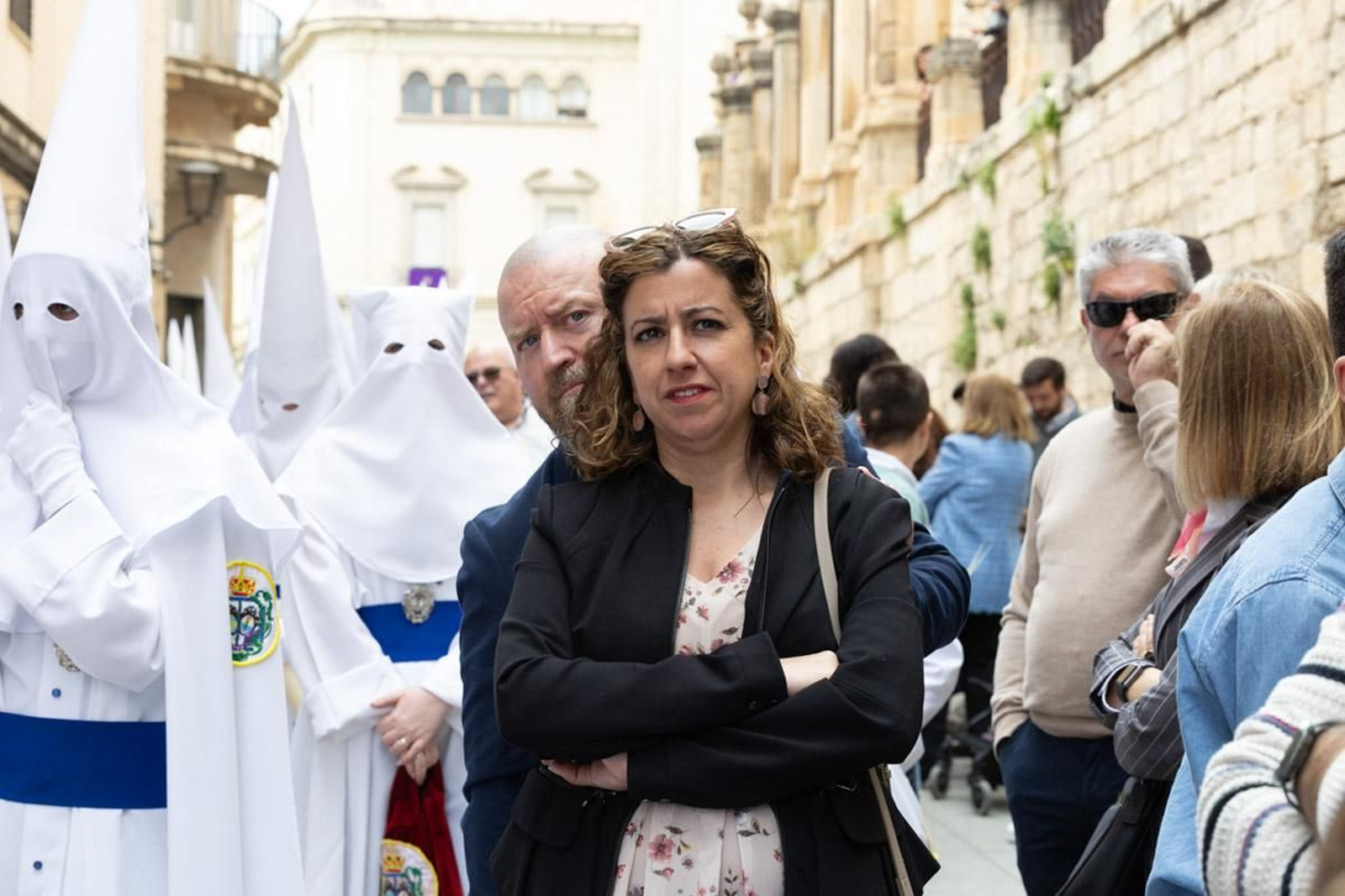 Los jiennenses se echan a la calle para presenciar la primera de las procesiones de la jornada: la Borriquilla (II)