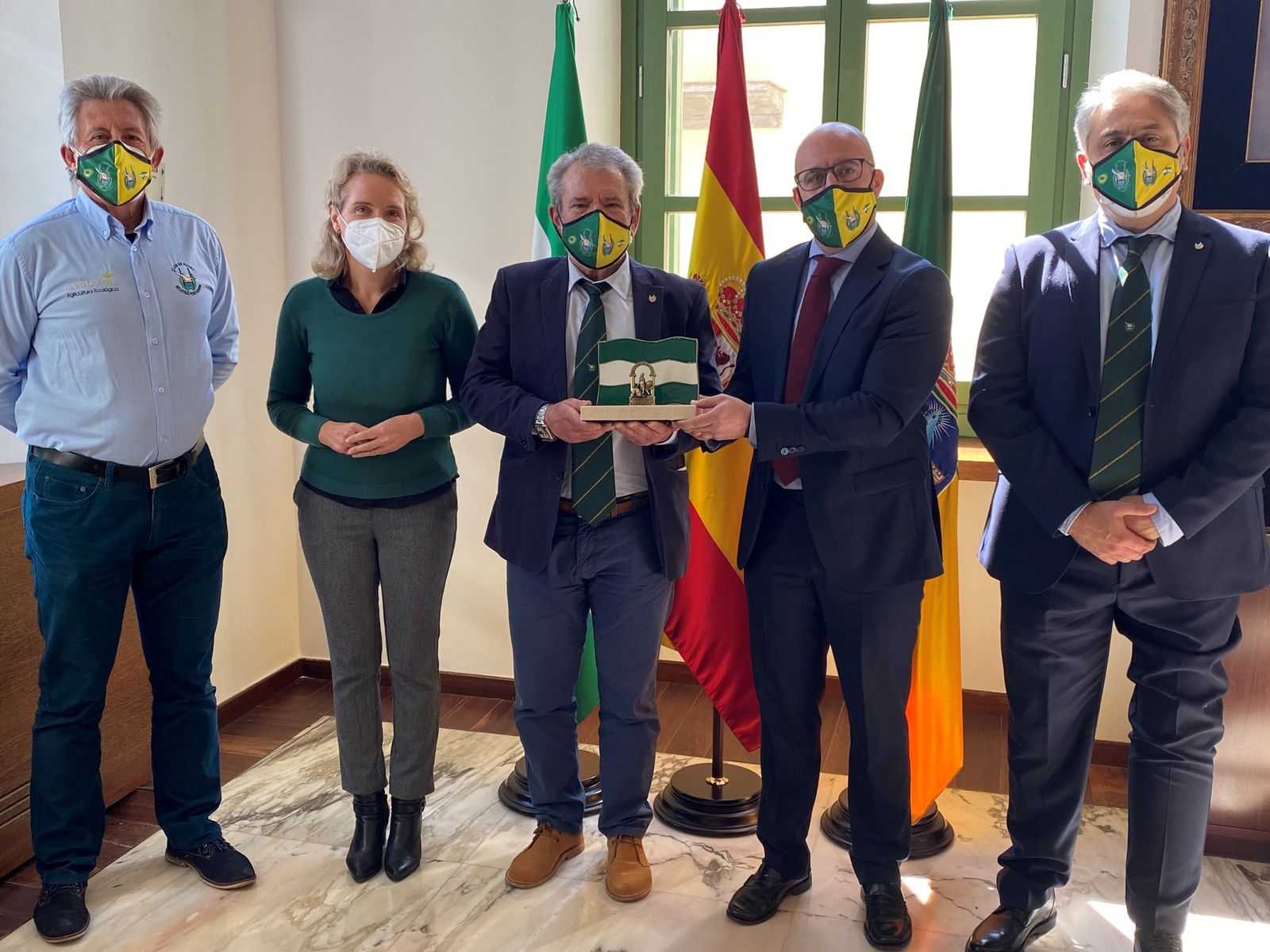 La recepción en Alcaldía a los representantes del Club de Rugby.