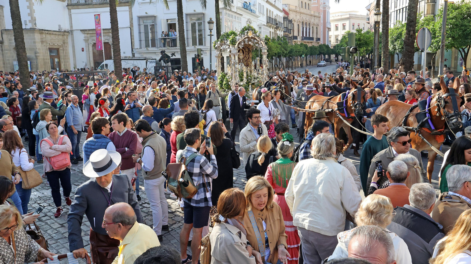 La Hermandad del Rocío de Jerez comienza su camino