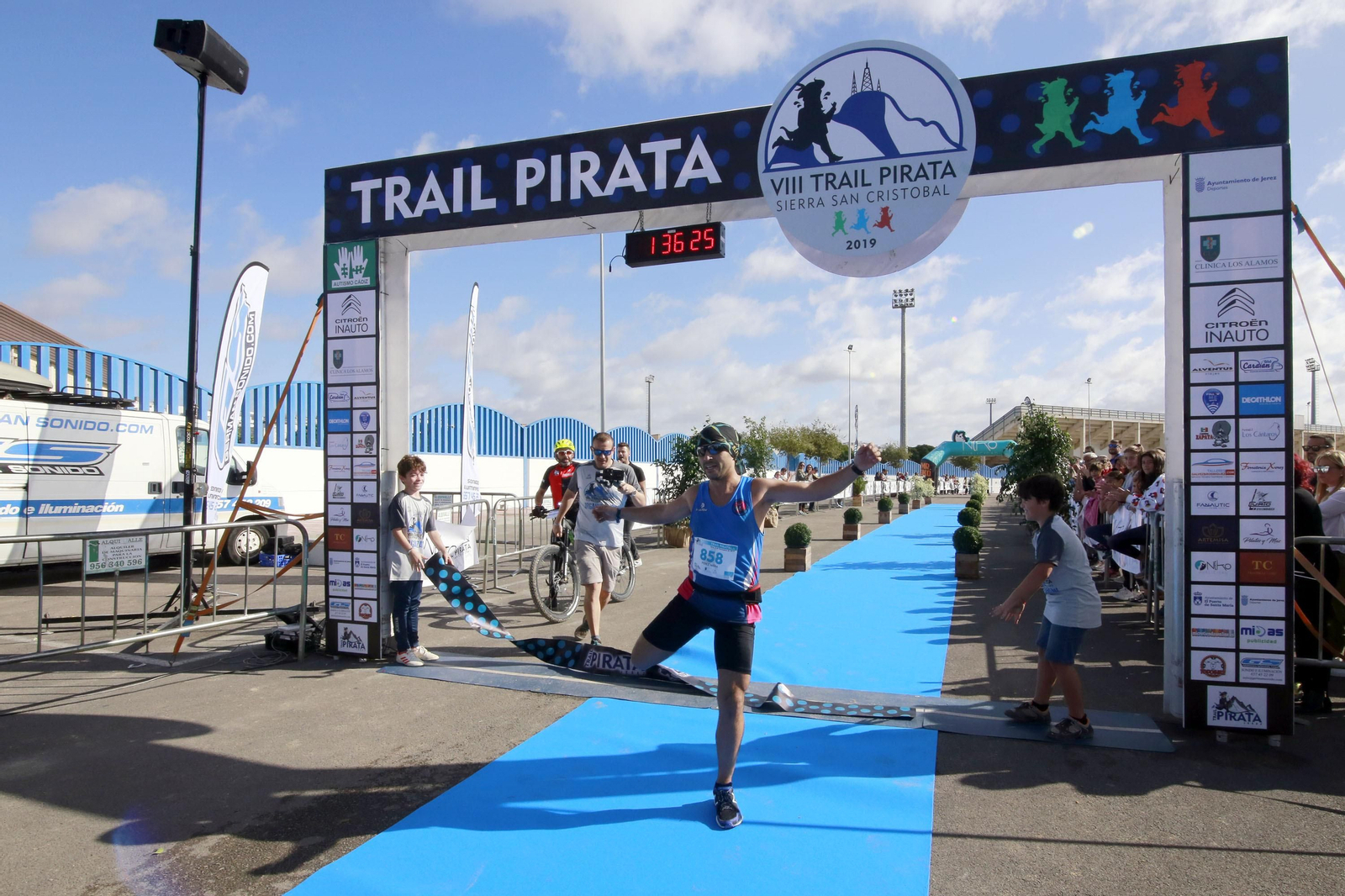 La VIII Trail Pirata, en imágenes