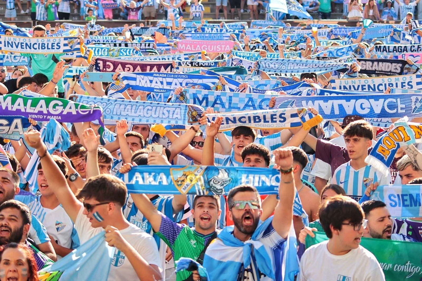 La madrugada interminable con la que Málaga celebró el ascenso