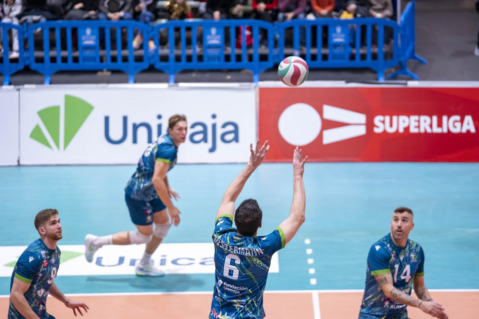 Las imágenes del partido de Superliga entre Unicaja Costa de Almería y Instercap Asisa Tarragona