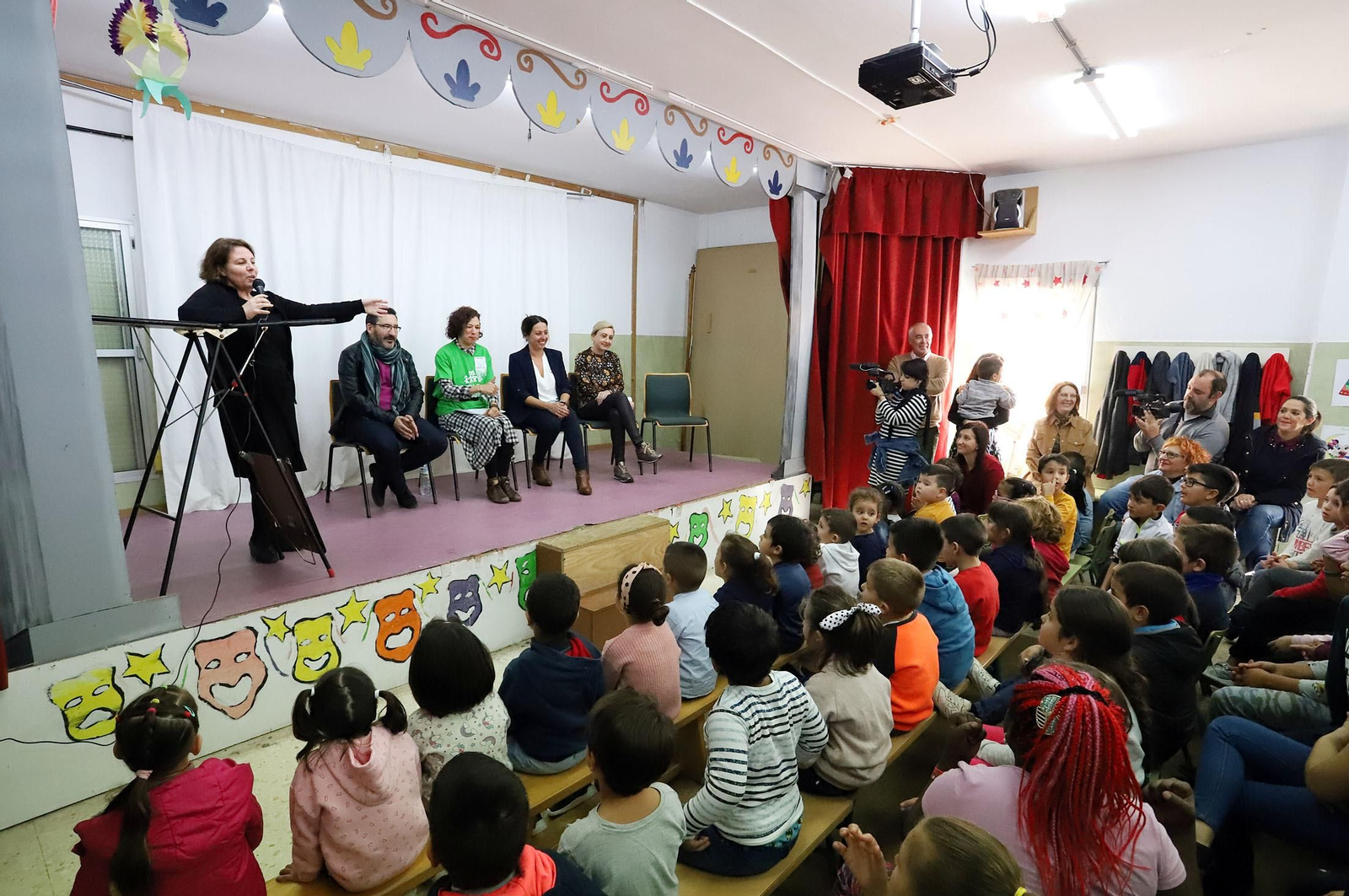 Imágenes del acto de reconocimiento al CEIP Al-Ándalus