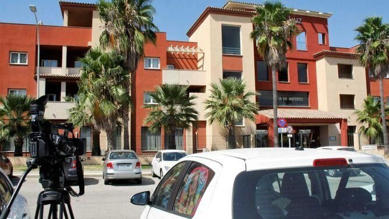 La residencia Puerto Luz vuelve poco a poco a la normalidad.