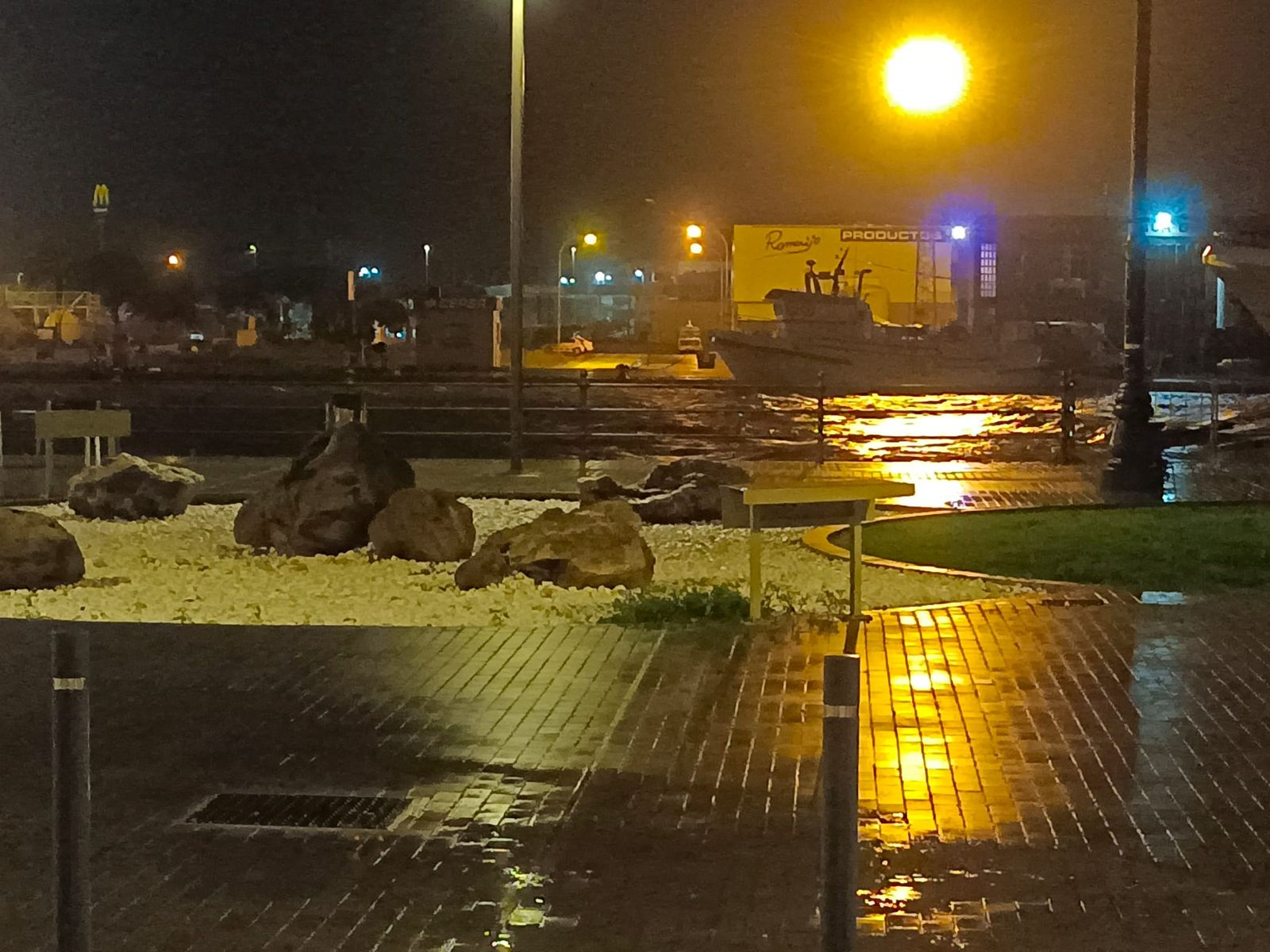 Especial atención en El Puerto a la situación del río Guadalete su paso por la ciudad