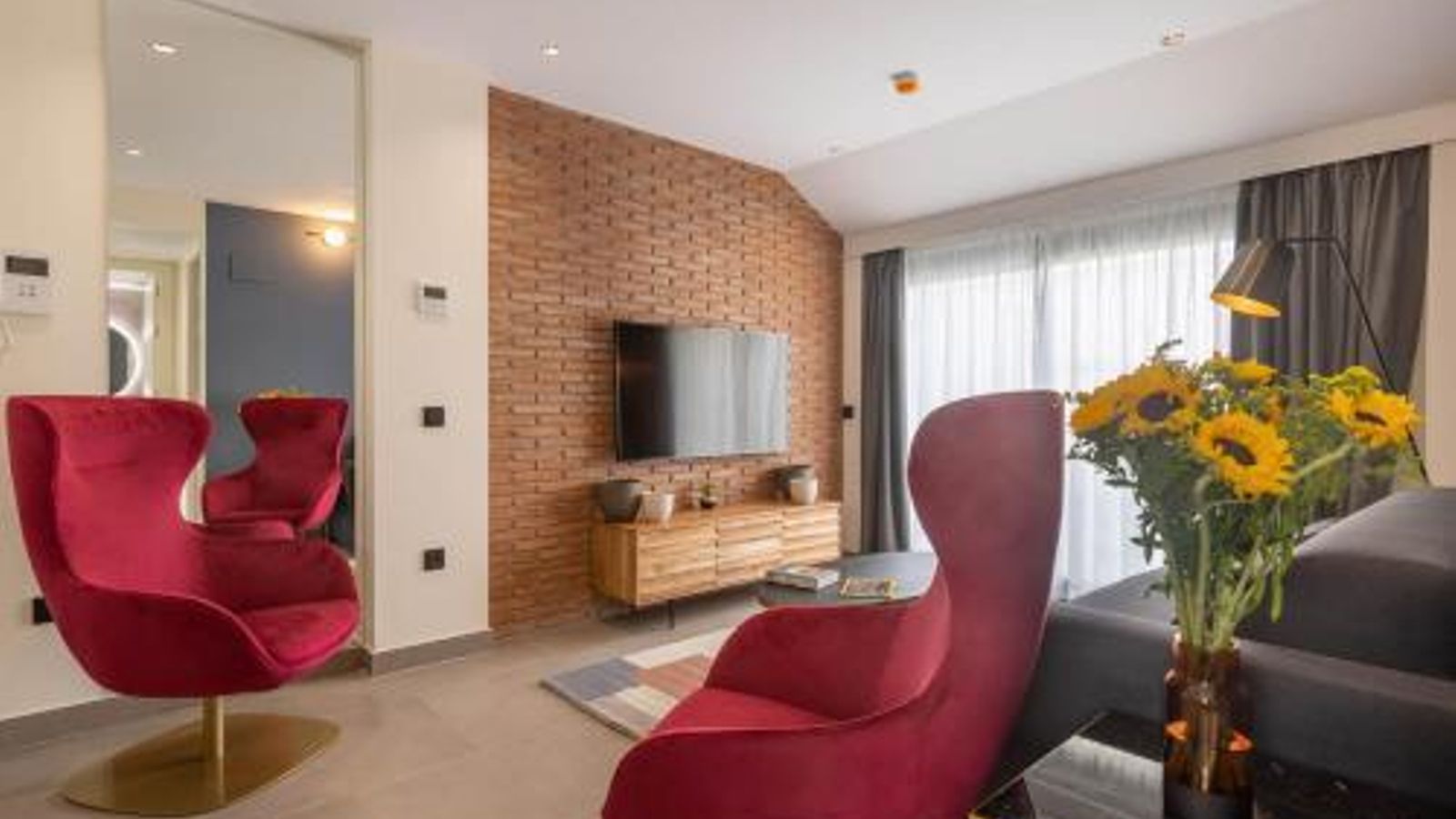 Home Art Apartments Soho