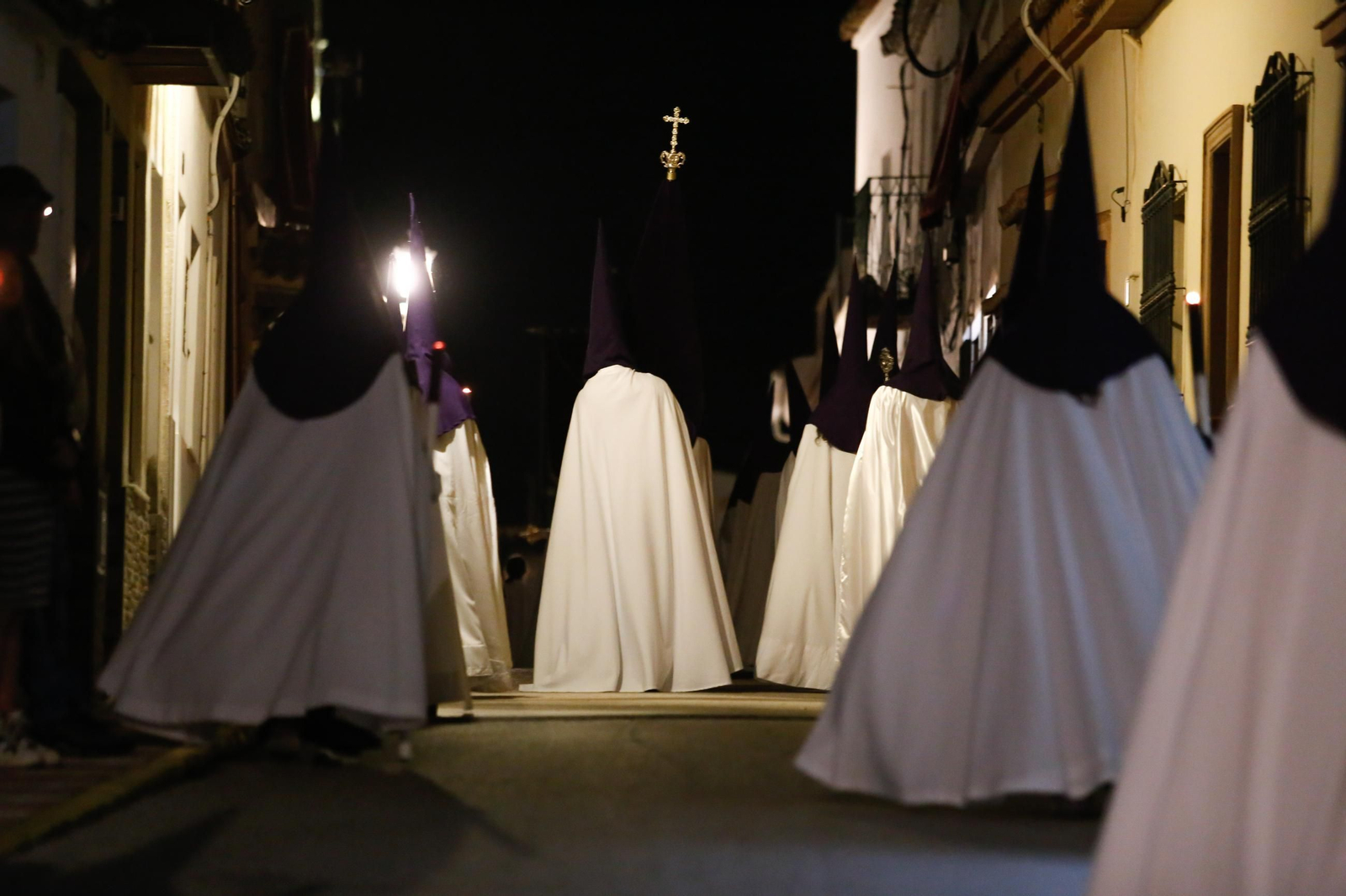 Fotos del Jueves Santo en Los Barrios: Nazareno