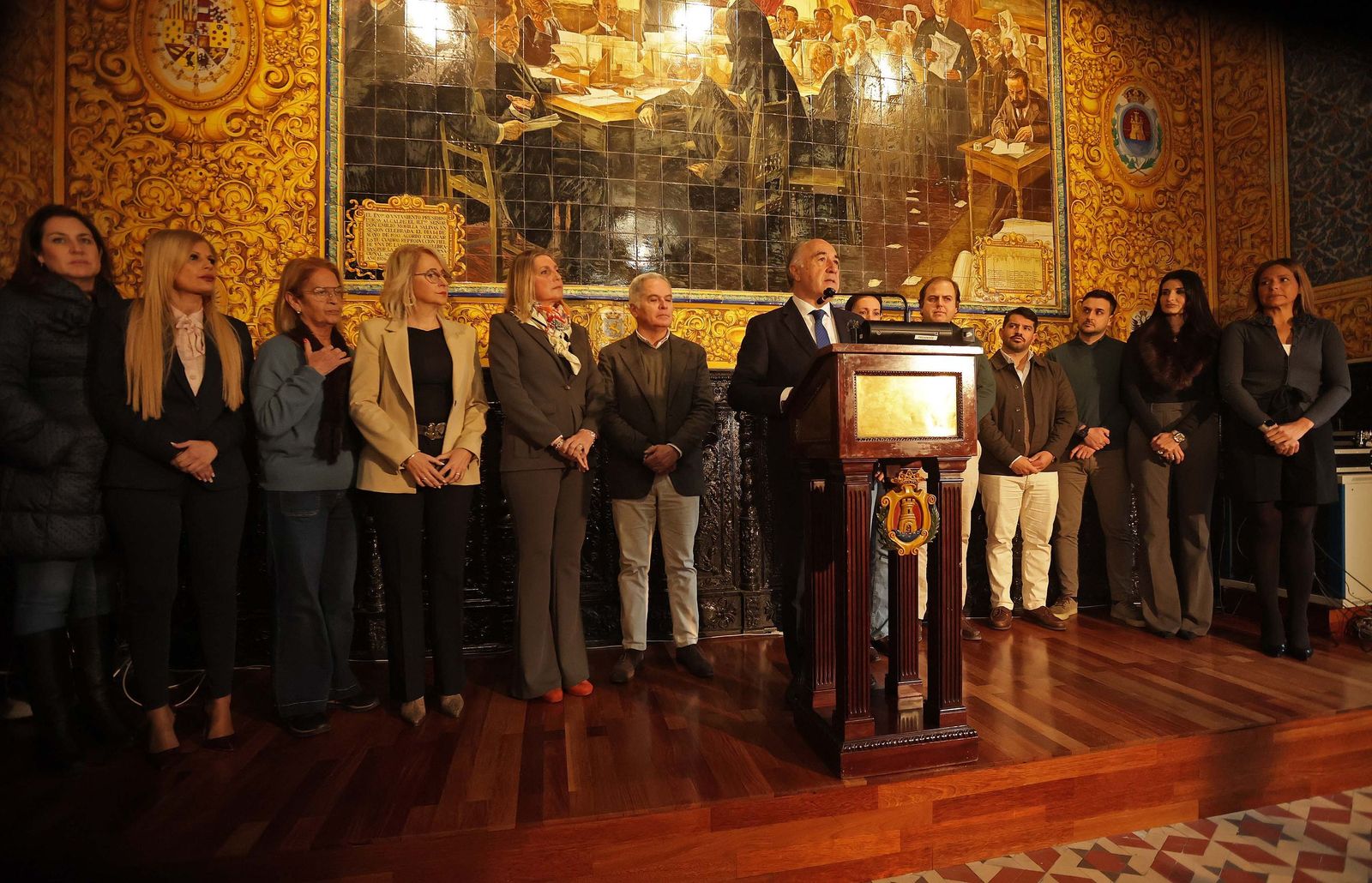Fotos de la rueda de prensa de José Ignacio Landaluce tras el archivado de la denuncia del PSOE por la Fiscalía del Tribunal Supremo