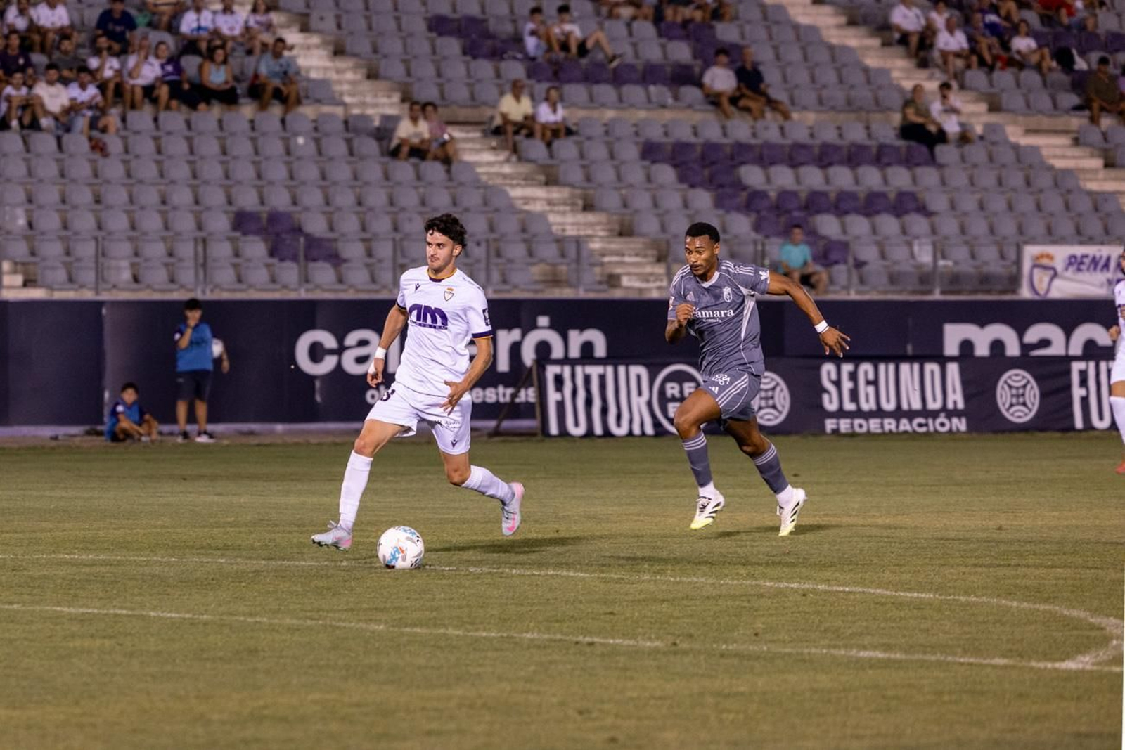 Las mejores imágenes del Real Jaén 3 - 2 Granada CF en el XLI Trofeo del Olivo