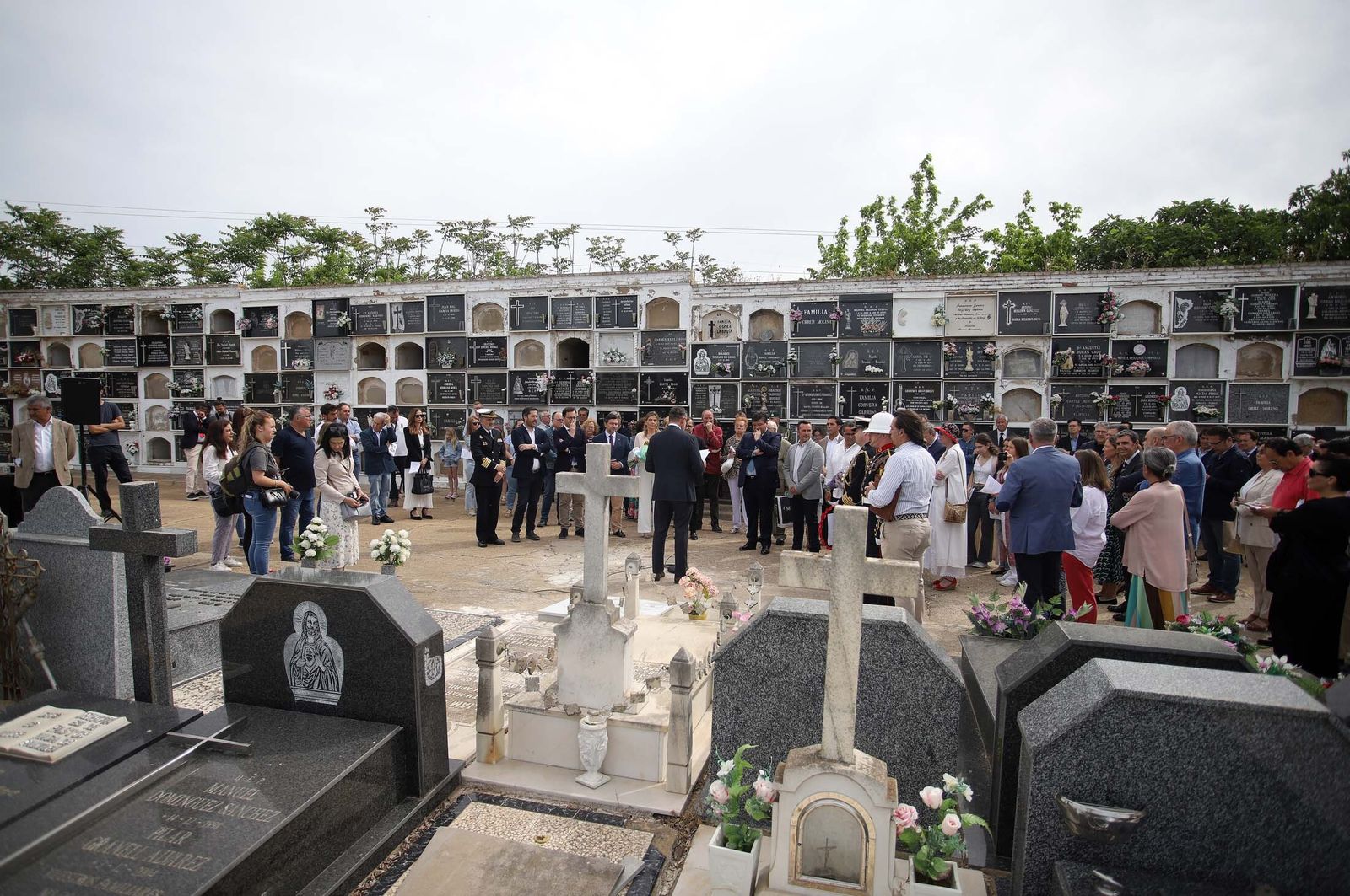 La ceremonia conmemorativa del 80 aniversario de la aparición del cuerpo de William Martin, en imágenes