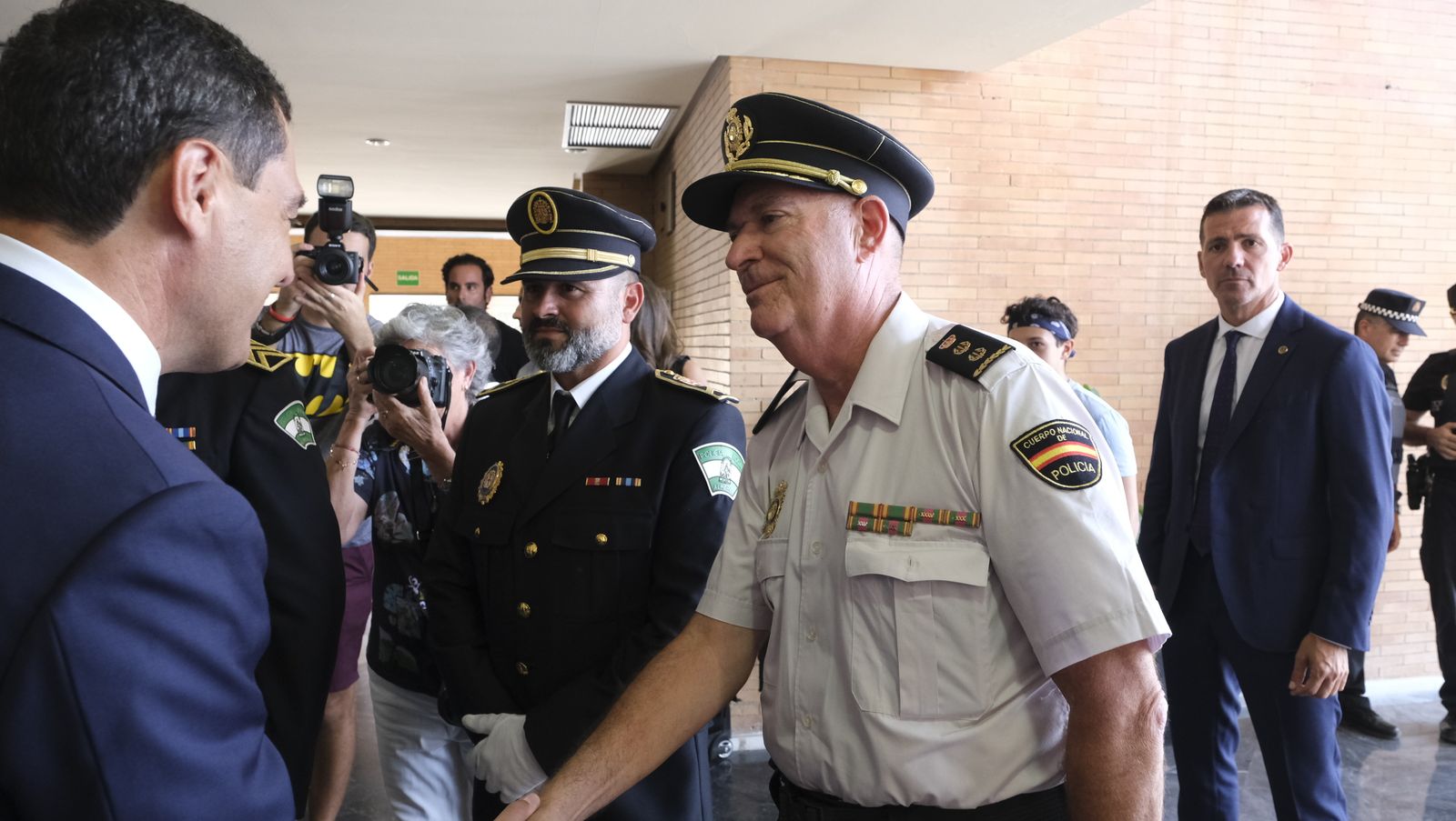 Imágenes de la investidura como Alcaldesa de Almería, de María del Mar Vázquez Agüero