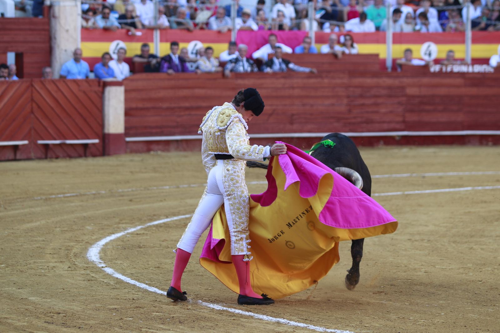 Imágenes del triunfo del torero almeriense Jorge Martínez el día de su alternativa