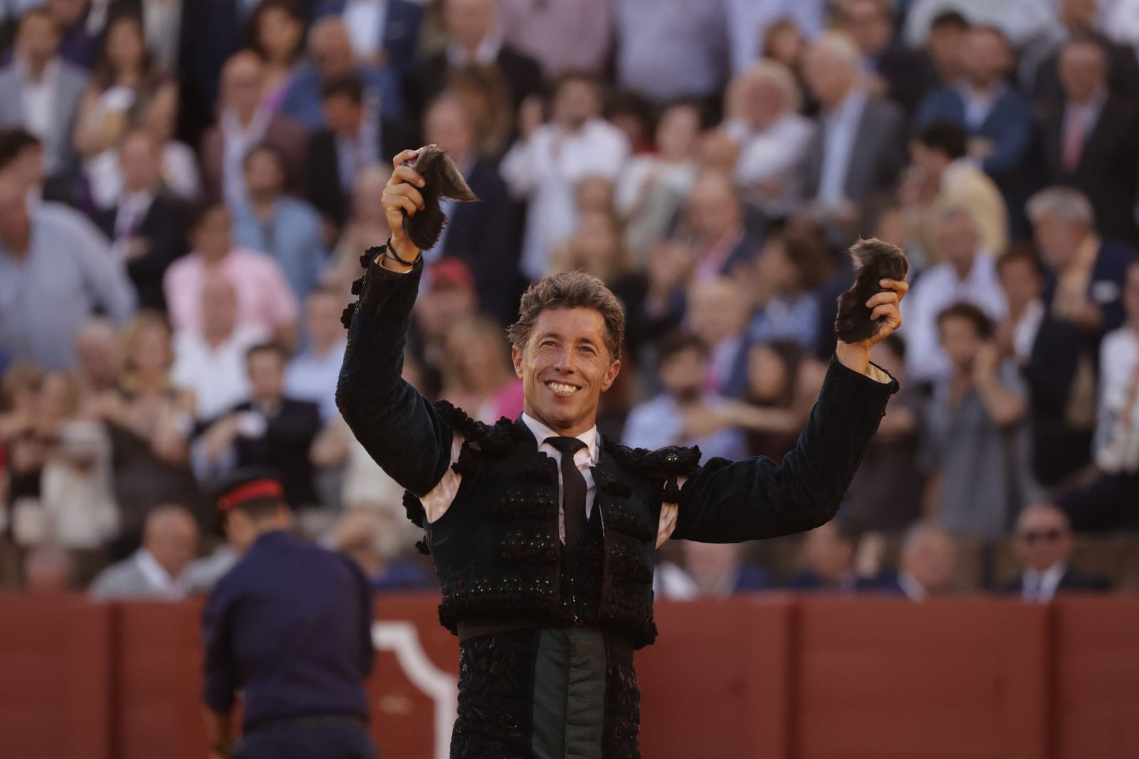 Las imágenes de la corrida de los Victorinos en la Maestranza de Sevilla