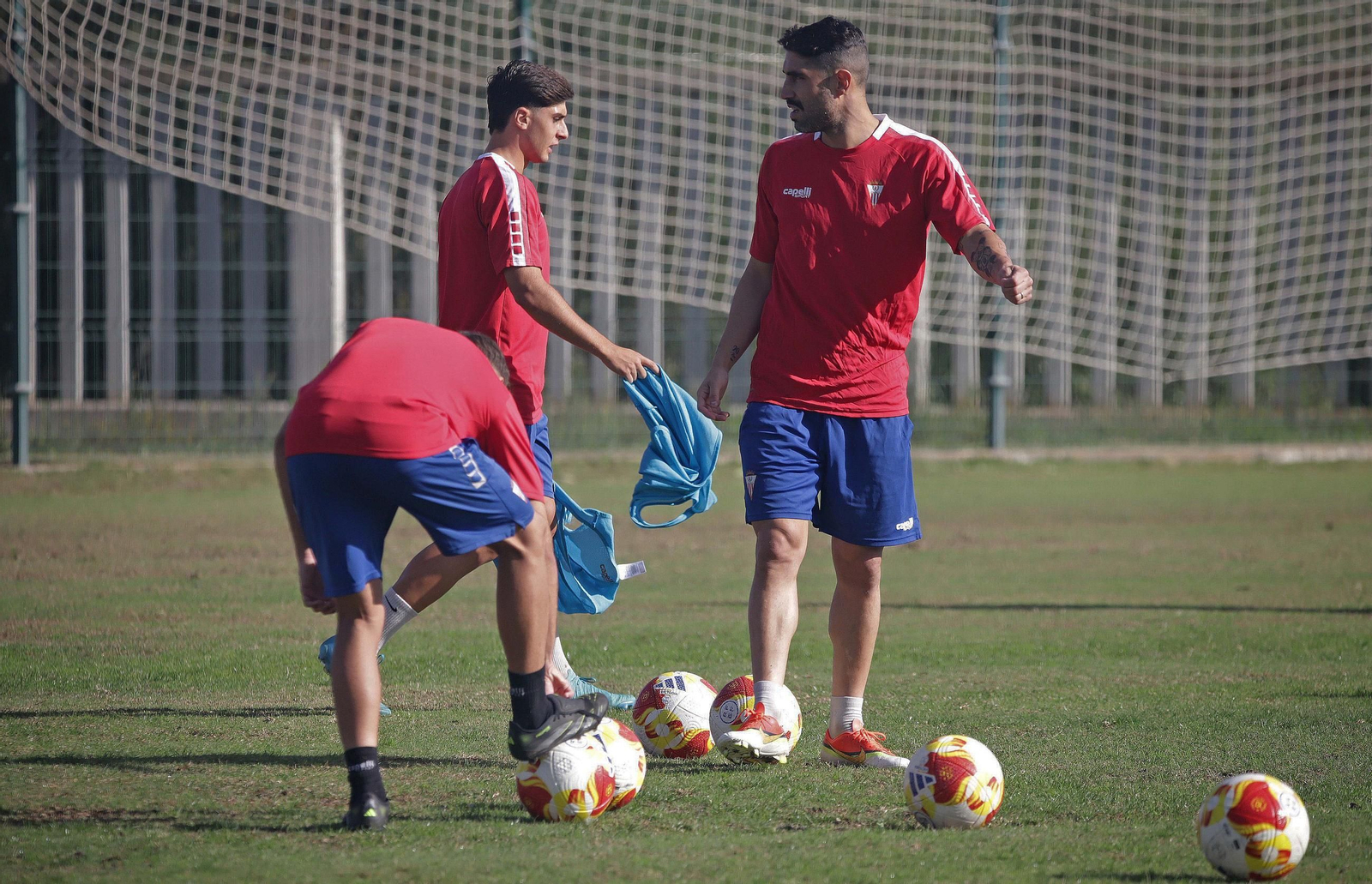 Fotos del entrenamiento del Algeciras CF previo al próximo partido de liga contra Antequera CF