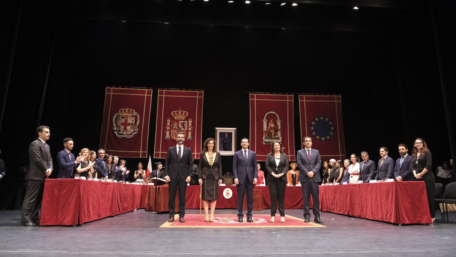 Imágenes de la investidura como Alcaldesa de Almería, de María del Mar Vázquez Agüero