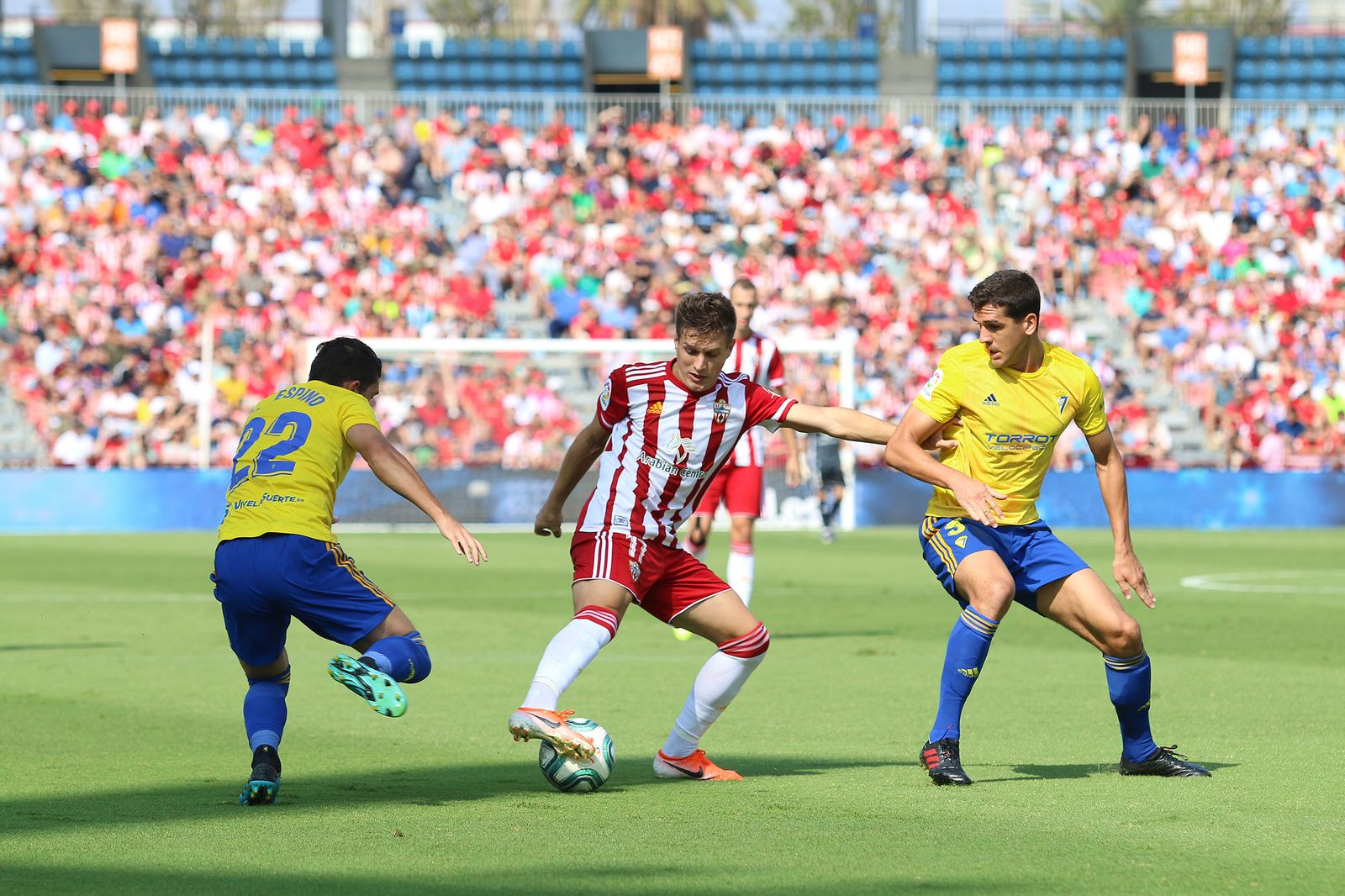 Las imágenes del UD ALMERÍA-CÁDIZ CF